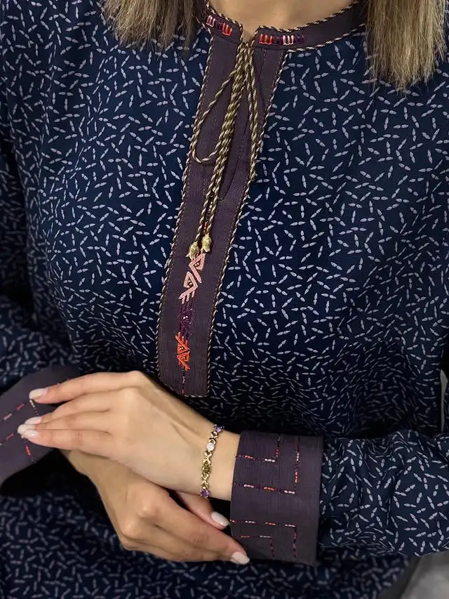 Türkmen fasonlar pombarh fasonlar Fasonlar 2025 fasonlar fason moda modalar Bezen bezen Türkmen fasonlar 2026 Türkmen fasonlar 2025 Türkmen fasonlar 2024 Türkmen fasonlar 2023 turkmenistan türkmenistan turkmen türkmen ashgabat  asgabat aşgabat balkan mary lebap dashoguz dasoguz daşoguz pombarh ponbarhat gulyupek gülýüpek stapel ştapel Gralan Çüýdeşen Abaýa Gadymy Krep Gurultaý 	Keteni Ýüpek Şifon Gipýur Lyon Welwet Atlas Kaşemir Streýç Suzana Ştapel Gülýüpek Pombarh Ýupka Gursakça Aksesuarlar Palto Penjek Okuw eşik Fata Sport eşik Uniforma Nakidka Öýme Şarf kompýuter ýaka ýaglyk Arenda köýnek 2nji el köýnek Taýyn köýnek Matalar Milli lybas milli lybaslar Toý köýnek Toý köýnekler toy koynek toy koynekler gundelik koynekler Gündelik	 
 köýnekler fata koynek Modern taze fason Eskiz koynektm turkmenkoynek türkmenkoynek fason moda moda fasonlar Iş eşik el iş	sada	ýakaly ýakasyz	keşdeli biserli	ýeňli giň nagyşly ýüregi açyk stoýka ýaka ýanly kombinasiýa 	zerli üsti aşak guşakly seçekli gysga ýeňli 