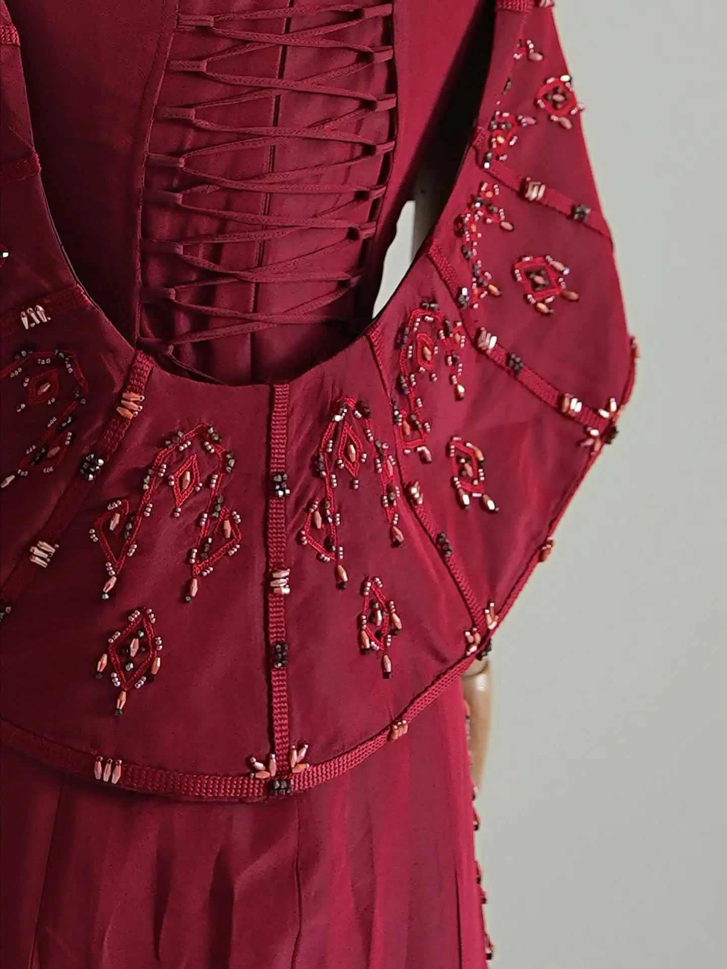 Türkmen fasonlar pombarh fasonlar Fasonlar 2025 fasonlar fason moda modalar Bezen bezen Türkmen fasonlar 2026 Türkmen fasonlar 2025 Türkmen fasonlar 2024 Türkmen fasonlar 2023 turkmenistan türkmenistan turkmen türkmen ashgabat  asgabat aşgabat balkan mary lebap dashoguz dasoguz daşoguz pombarh ponbarhat gulyupek gülýüpek stapel ştapel Gralan Çüýdeşen Abaýa Gadymy Krep Gurultaý 	Keteni Ýüpek Şifon Gipýur Lyon Welwet Atlas Kaşemir Streýç Suzana Ştapel Gülýüpek Pombarh Ýupka Gursakça Aksesuarlar Palto Penjek Okuw eşik Fata Sport eşik Uniforma Nakidka Öýme Şarf kompýuter ýaka ýaglyk Arenda köýnek 2nji el köýnek Taýyn köýnek Matalar Milli lybas milli lybaslar Toý köýnek Toý köýnekler toy koynek toy koynekler gundelik koynekler Gündelik	 
 köýnekler fata koynek Modern taze fason Eskiz koynektm turkmenkoynek türkmenkoynek fason moda moda fasonlar Iş eşik el iş	sada	ýakaly ýakasyz	keşdeli biserli	ýeňli giň nagyşly ýüregi açyk stoýka ýaka ýanly kombinasiýa 	zerli üsti aşak guşakly seçekli gysga ýeňli Şantu Toý köýnek el iş, ýakasyz, biserli, gysga ýeňli, giň, nagyşly 26-35 Goýy-gyzyl yaz, tomus, guyz Taýyn köýnek