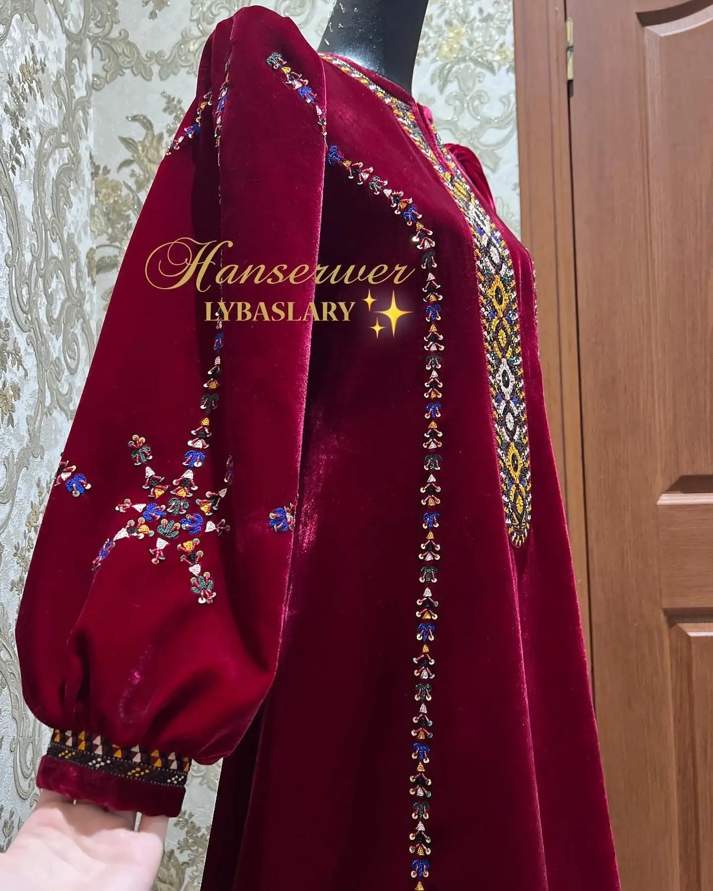 Türkmen fasonlar pombarh fasonlar Fasonlar 2025 fasonlar fason moda modalar Bezen bezen Türkmen fasonlar 2026 Türkmen fasonlar 2025 Türkmen fasonlar 2024 Türkmen fasonlar 2023 turkmenistan türkmenistan turkmen türkmen ashgabat  asgabat aşgabat balkan mary lebap dashoguz dasoguz daşoguz pombarh ponbarhat gulyupek gülýüpek stapel ştapel Gralan Çüýdeşen Abaýa Gadymy Krep Gurultaý 	Keteni Ýüpek Şifon Gipýur Lyon Welwet Atlas Kaşemir Streýç Suzana Ştapel Gülýüpek Pombarh Ýupka Gursakça Aksesuarlar Palto Penjek Okuw eşik Fata Sport eşik Uniforma Nakidka Öýme Şarf kompýuter ýaka ýaglyk Arenda köýnek 2nji el köýnek Taýyn köýnek Matalar Milli lybas milli lybaslar Toý köýnek Toý köýnekler toy koynek toy koynekler gundelik koynekler Gündelik	 
 köýnekler fata koynek Modern taze fason Eskiz koynektm turkmenkoynek türkmenkoynek fason moda moda fasonlar Iş eşik el iş	sada	ýakaly ýakasyz	keşdeli biserli	ýeňli giň nagyşly ýüregi açyk stoýka ýaka ýanly kombinasiýa 	zerli üsti aşak guşakly seçekli gysga ýeňli Uçurym köýnek  17-25 Gyzyl tomus