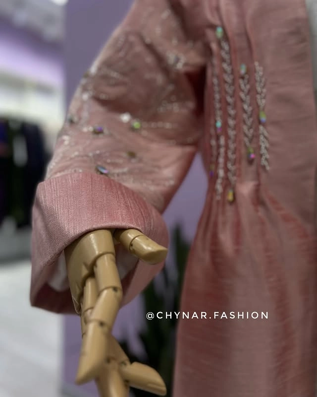 Türkmen fasonlar pombarh fasonlar Fasonlar 2025 fasonlar fason moda modalar Bezen bezen Türkmen fasonlar 2026 Türkmen fasonlar 2025 Türkmen fasonlar 2024 Türkmen fasonlar 2023 turkmenistan türkmenistan turkmen türkmen ashgabat  asgabat aşgabat balkan mary lebap dashoguz dasoguz daşoguz pombarh ponbarhat gulyupek gülýüpek stapel ştapel Gralan Çüýdeşen Abaýa Gadymy Krep Gurultaý 	Keteni Ýüpek Şifon Gipýur Lyon Welwet Atlas Kaşemir Streýç Suzana Ştapel Gülýüpek Pombarh Ýupka Gursakça Aksesuarlar Palto Penjek Okuw eşik Fata Sport eşik Uniforma Nakidka Öýme Şarf kompýuter ýaka ýaglyk Arenda köýnek 2nji el köýnek Taýyn köýnek Matalar Milli lybas milli lybaslar Toý köýnek Toý köýnekler toy koynek toy koynekler gundelik koynekler Gündelik	 
 köýnekler fata koynek Modern taze fason Eskiz koynektm turkmenkoynek türkmenkoynek fason moda moda fasonlar Iş eşik el iş	sada	ýakaly ýakasyz	keşdeli biserli	ýeňli giň nagyşly ýüregi açyk stoýka ýaka ýanly kombinasiýa 	zerli üsti aşak guşakly seçekli gysga ýeňli Şifon, Şantu Toý köýnek, Modern el iş, ýakasyz, ýeňli, giň, kombinasiýa 26-35, 35+ Gülgüne, Pudra tomus, guyz