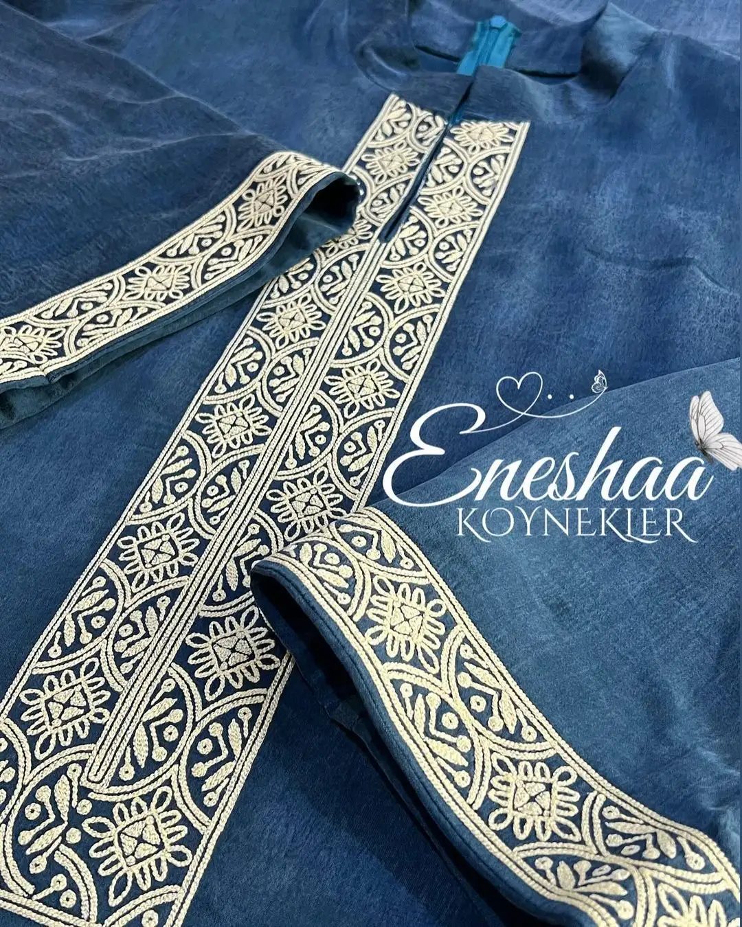 Türkmen fasonlar pombarh fasonlar Fasonlar 2025 fasonlar fason moda modalar Bezen bezen Türkmen fasonlar 2026 Türkmen fasonlar 2025 Türkmen fasonlar 2024 Türkmen fasonlar 2023 turkmenistan türkmenistan turkmen türkmen ashgabat  asgabat aşgabat balkan mary lebap dashoguz dasoguz daşoguz pombarh ponbarhat gulyupek gülýüpek stapel ştapel Gralan Çüýdeşen Abaýa Gadymy Krep Gurultaý 	Keteni Ýüpek Şifon Gipýur Lyon Welwet Atlas Kaşemir Streýç Suzana Ştapel Gülýüpek Pombarh Ýupka Gursakça Aksesuarlar Palto Penjek Okuw eşik Fata Sport eşik Uniforma Nakidka Öýme Şarf kompýuter ýaka ýaglyk Arenda köýnek 2nji el köýnek Taýyn köýnek Matalar Milli lybas milli lybaslar Toý köýnek Toý köýnekler toy koynek toy koynekler gundelik koynekler Gündelik	 
 köýnekler fata koynek Modern taze fason Eskiz koynektm turkmenkoynek türkmenkoynek fason moda moda fasonlar Iş eşik el iş	sada	ýakaly ýakasyz	keşdeli biserli	ýeňli giň nagyşly ýüregi açyk stoýka ýaka ýanly kombinasiýa 	zerli üsti aşak guşakly seçekli gysga ýeňli Toý köýnek, Modern sada, ýüregi açyk  Gök, Gülgüne, Goýy-gök