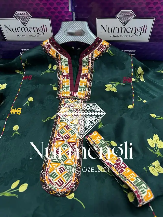 Türkmen fasonlar pombarh fasonlar Fasonlar 2025 fasonlar fason moda modalar Bezen bezen Türkmen fasonlar 2026 Türkmen fasonlar 2025 Türkmen fasonlar 2024 Türkmen fasonlar 2023 turkmenistan türkmenistan turkmen türkmen ashgabat  asgabat aşgabat balkan mary lebap dashoguz dasoguz daşoguz pombarh ponbarhat gulyupek gülýüpek stapel ştapel Gralan Çüýdeşen Abaýa Gadymy Krep Gurultaý 	Keteni Ýüpek Şifon Gipýur Lyon Welwet Atlas Kaşemir Streýç Suzana Ştapel Gülýüpek Pombarh Ýupka Gursakça Aksesuarlar Palto Penjek Okuw eşik Fata Sport eşik Uniforma Nakidka Öýme Şarf kompýuter ýaka ýaglyk Arenda köýnek 2nji el köýnek Taýyn köýnek Matalar Milli lybas milli lybaslar Toý köýnek Toý köýnekler toy koynek toy koynekler gundelik koynekler Gündelik	 
 köýnekler fata koynek Modern taze fason Eskiz koynektm turkmenkoynek türkmenkoynek fason moda moda fasonlar Iş eşik el iş	sada	ýakaly ýakasyz	keşdeli biserli	ýeňli giň nagyşly ýüregi açyk stoýka ýaka ýanly kombinasiýa 	zerli üsti aşak guşakly seçekli gysga ýeňli Ştapel Gündelik el iş, sada, ýakaly, ýanly, ýeňli, giň 17-25, 26-35 Goýy-ýaşyl yaz, tomus, guyz