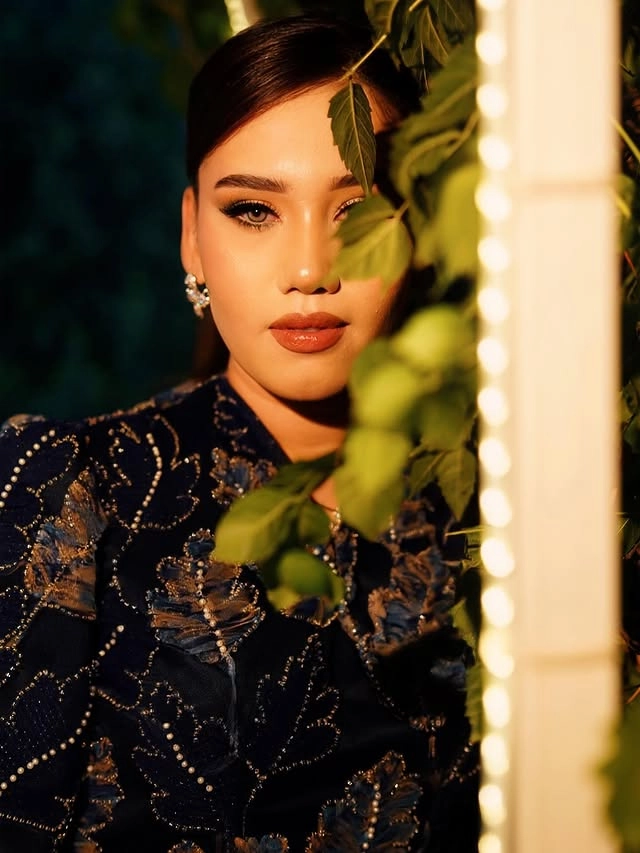 Türkmen fasonlar pombarh fasonlar Fasonlar 2025 fasonlar fason moda modalar Bezen bezen Türkmen fasonlar 2026 Türkmen fasonlar 2025 Türkmen fasonlar 2024 Türkmen fasonlar 2023 turkmenistan türkmenistan turkmen türkmen ashgabat  asgabat aşgabat balkan mary lebap dashoguz dasoguz daşoguz pombarh ponbarhat gulyupek gülýüpek stapel ştapel Gralan Çüýdeşen Abaýa Gadymy Krep Gurultaý 	Keteni Ýüpek Şifon Gipýur Lyon Welwet Atlas Kaşemir Streýç Suzana Ştapel Gülýüpek Pombarh Ýupka Gursakça Aksesuarlar Palto Penjek Okuw eşik Fata Sport eşik Uniforma Nakidka Öýme Şarf kompýuter ýaka ýaglyk Arenda köýnek 2nji el köýnek Taýyn köýnek Matalar Milli lybas milli lybaslar Toý köýnek Toý köýnekler toy koynek toy koynekler gundelik koynekler Gündelik	 
 köýnekler fata koynek Modern taze fason Eskiz koynektm turkmenkoynek türkmenkoynek fason moda moda fasonlar Iş eşik el iş	sada	ýakaly ýakasyz	keşdeli biserli	ýeňli giň nagyşly ýüregi açyk stoýka ýaka ýanly kombinasiýa 	zerli üsti aşak guşakly seçekli gysga ýeňli Panbarhat (Pombarh) Toý köýnek el iş, ýakasyz, gysga ýeňli, giň, üsti aşak, gaş 17-25, 26-35 Goýy-gök yaz, tomus, guyz