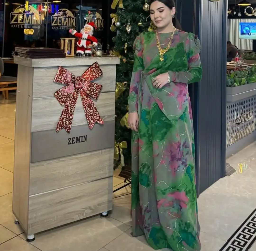 Türkmen fasonlar pombarh fasonlar Fasonlar 2025 fasonlar fason moda modalar Bezen bezen Türkmen fasonlar 2026 Türkmen fasonlar 2025 Türkmen fasonlar 2024 Türkmen fasonlar 2023 turkmenistan türkmenistan turkmen türkmen ashgabat  asgabat aşgabat balkan mary lebap dashoguz dasoguz daşoguz pombarh ponbarhat gulyupek gülýüpek stapel ştapel Gralan Çüýdeşen Abaýa Gadymy Krep Gurultaý 	Keteni Ýüpek Şifon Gipýur Lyon Welwet Atlas Kaşemir Streýç Suzana Ştapel Gülýüpek Pombarh Ýupka Gursakça Aksesuarlar Palto Penjek Okuw eşik Fata Sport eşik Uniforma Nakidka Öýme Şarf kompýuter ýaka ýaglyk Arenda köýnek 2nji el köýnek Taýyn köýnek Matalar Milli lybas milli lybaslar Toý köýnek Toý köýnekler toy koynek toy koynekler gundelik koynekler Gündelik	 
 köýnekler fata koynek Modern taze fason Eskiz koynektm turkmenkoynek türkmenkoynek fason moda moda fasonlar Iş eşik el iş	sada	ýakaly ýakasyz	keşdeli biserli	ýeňli giň nagyşly ýüregi açyk stoýka ýaka ýanly kombinasiýa 	zerli üsti aşak guşakly seçekli gysga ýeňli Toý köýnek ýakasyz, ýeňli, giň 17-25 Wizon, Gülgüne, Goýy-ýaşyl tomus, guyz