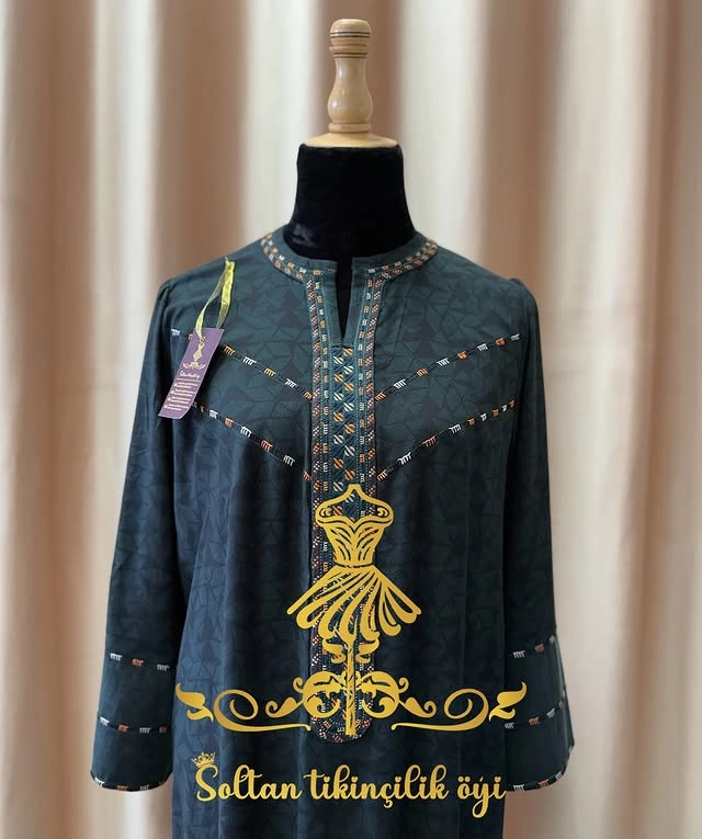 Türkmen fasonlar pombarh fasonlar Fasonlar 2025 fasonlar fason moda modalar Bezen bezen Türkmen fasonlar 2026 Türkmen fasonlar 2025 Türkmen fasonlar 2024 Türkmen fasonlar 2023 turkmenistan türkmenistan turkmen türkmen ashgabat  asgabat aşgabat balkan mary lebap dashoguz dasoguz daşoguz pombarh ponbarhat gulyupek gülýüpek stapel ştapel Gralan Çüýdeşen Abaýa Gadymy Krep Gurultaý 	Keteni Ýüpek Şifon Gipýur Lyon Welwet Atlas Kaşemir Streýç Suzana Ştapel Gülýüpek Pombarh Ýupka Gursakça Aksesuarlar Palto Penjek Okuw eşik Fata Sport eşik Uniforma Nakidka Öýme Şarf kompýuter ýaka ýaglyk Arenda köýnek 2nji el köýnek Taýyn köýnek Matalar Milli lybas milli lybaslar Toý köýnek Toý köýnekler toy koynek toy koynekler gundelik koynekler Gündelik	 
 köýnekler fata koynek Modern taze fason Eskiz koynektm turkmenkoynek türkmenkoynek fason moda moda fasonlar Iş eşik el iş	sada	ýakaly ýakasyz	keşdeli biserli	ýeňli giň nagyşly ýüregi açyk stoýka ýaka ýanly kombinasiýa 	zerli üsti aşak guşakly seçekli gysga ýeňli Ştapel, Gülýüpek Gündelik el iş, keşdeli, ýakaly, ýeňli, giň, kombinasiýa 17-25, 26-35 Goýy-çal yaz, tomus, guyz