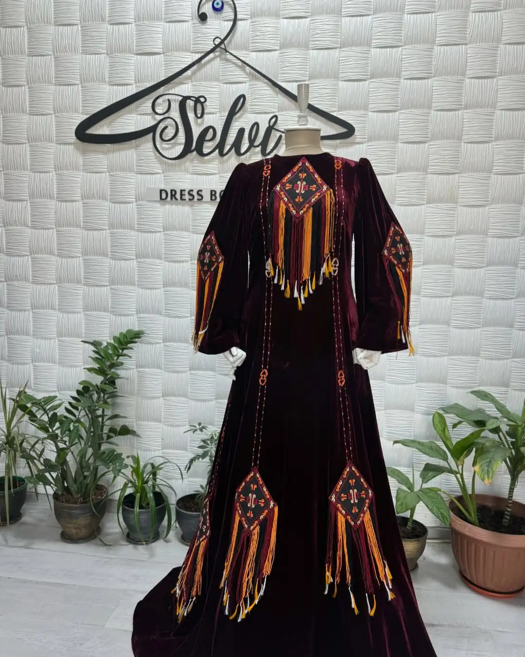 Türkmen fasonlar pombarh fasonlar Fasonlar 2025 fasonlar fason moda modalar Bezen bezen Türkmen fasonlar 2026 Türkmen fasonlar 2025 Türkmen fasonlar 2024 Türkmen fasonlar 2023 turkmenistan türkmenistan turkmen türkmen ashgabat  asgabat aşgabat balkan mary lebap dashoguz dasoguz daşoguz pombarh ponbarhat gulyupek gülýüpek stapel ştapel Gralan Çüýdeşen Abaýa Gadymy Krep Gurultaý 	Keteni Ýüpek Şifon Gipýur Lyon Welwet Atlas Kaşemir Streýç Suzana Ştapel Gülýüpek Pombarh Ýupka Gursakça Aksesuarlar Palto Penjek Okuw eşik Fata Sport eşik Uniforma Nakidka Öýme Şarf kompýuter ýaka ýaglyk Arenda köýnek 2nji el köýnek Taýyn köýnek Matalar Milli lybas milli lybaslar Toý köýnek Toý köýnekler toy koynek toy koynekler gundelik koynekler Gündelik	 
 köýnekler fata koynek Modern taze fason Eskiz koynektm turkmenkoynek türkmenkoynek fason moda moda fasonlar Iş eşik el iş	sada	ýakaly ýakasyz	keşdeli biserli	ýeňli giň nagyşly ýüregi açyk stoýka ýaka ýanly kombinasiýa 	zerli üsti aşak guşakly seçekli gysga ýeňli Panbarhat (Pombarh) Toý köýnek ýakaly, seçekli  Goýy-gyzyl