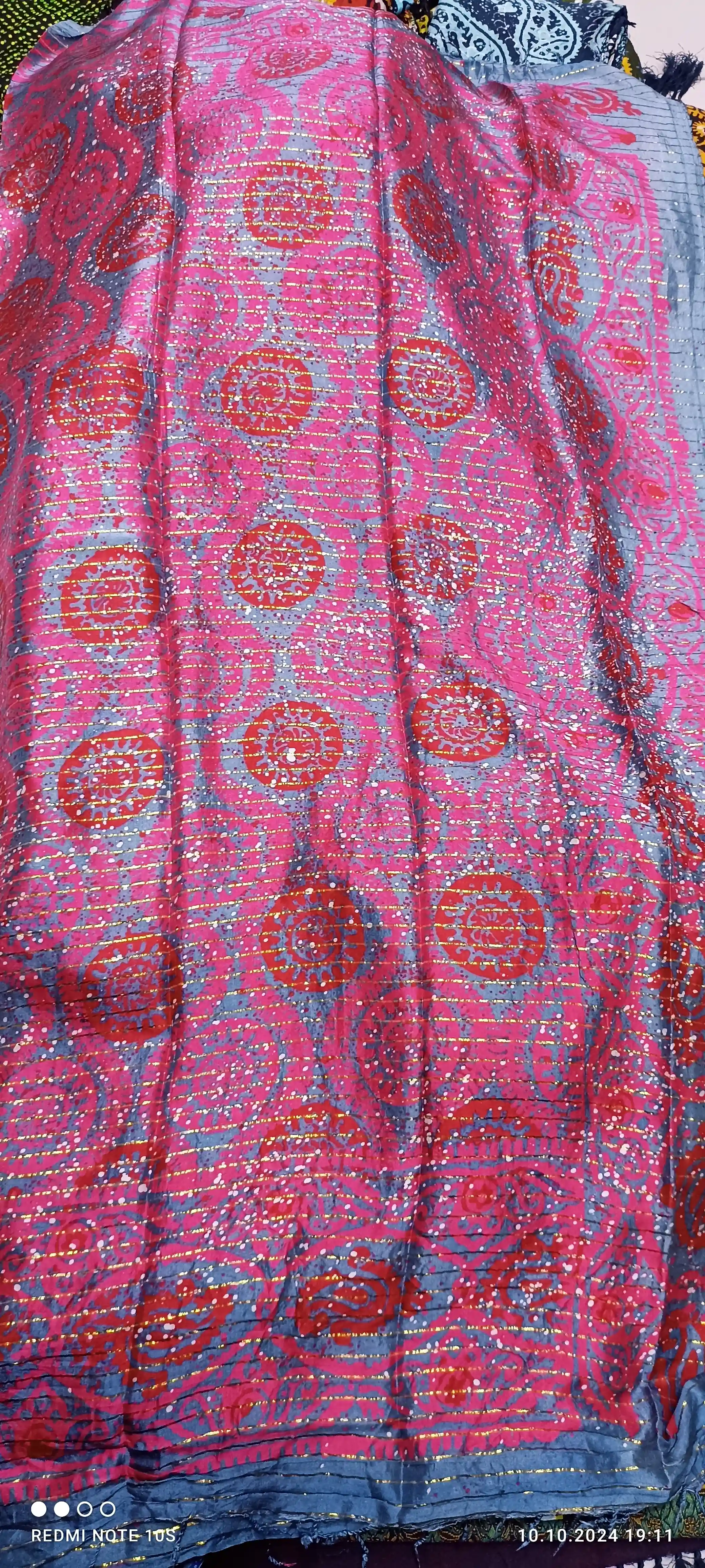 Türkmen fasonlar pombarh fasonlar Fasonlar 2025 fasonlar fason moda modalar Bezen bezen Türkmen fasonlar 2026 Türkmen fasonlar 2025 Türkmen fasonlar 2024 Türkmen fasonlar 2023 turkmenistan türkmenistan turkmen türkmen ashgabat  asgabat aşgabat balkan mary lebap dashoguz dasoguz daşoguz pombarh ponbarhat gulyupek gülýüpek stapel ştapel Gralan Çüýdeşen Abaýa Gadymy Krep Gurultaý 	Keteni Ýüpek Şifon Gipýur Lyon Welwet Atlas Kaşemir Streýç Suzana Ştapel Gülýüpek Pombarh Ýupka Gursakça Aksesuarlar Palto Penjek Okuw eşik Fata Sport eşik Uniforma Nakidka Öýme Şarf kompýuter ýaka ýaglyk Arenda köýnek 2nji el köýnek Taýyn köýnek Matalar Milli lybas milli lybaslar Toý köýnek Toý köýnekler toy koynek toy koynekler gundelik koynekler Gündelik	 
 köýnekler fata koynek Modern taze fason Eskiz koynektm turkmenkoynek türkmenkoynek fason moda moda fasonlar Iş eşik el iş	sada	ýakaly ýakasyz	keşdeli biserli	ýeňli giň nagyşly ýüregi açyk stoýka ýaka ýanly kombinasiýa 	zerli üsti aşak guşakly seçekli gysga ýeňli Öýme