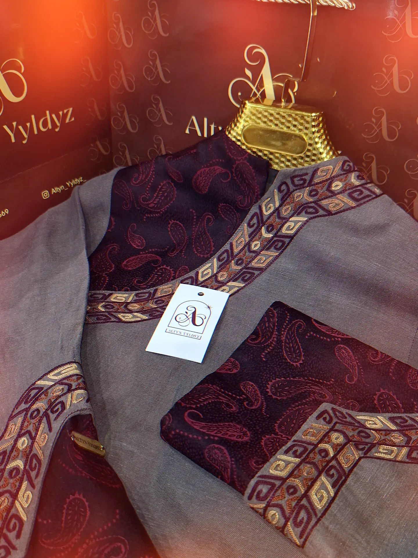 Türkmen fasonlar pombarh fasonlar Fasonlar 2025 fasonlar fason moda modalar Bezen bezen Türkmen fasonlar 2026 Türkmen fasonlar 2025 Türkmen fasonlar 2024 Türkmen fasonlar 2023 turkmenistan türkmenistan turkmen türkmen ashgabat  asgabat aşgabat balkan mary lebap dashoguz dasoguz daşoguz pombarh ponbarhat gulyupek gülýüpek stapel ştapel Gralan Çüýdeşen Abaýa Gadymy Krep Gurultaý 	Keteni Ýüpek Şifon Gipýur Lyon Welwet Atlas Kaşemir Streýç Suzana Ştapel Gülýüpek Pombarh Ýupka Gursakça Aksesuarlar Palto Penjek Okuw eşik Fata Sport eşik Uniforma Nakidka Öýme Şarf kompýuter ýaka ýaglyk Arenda köýnek 2nji el köýnek Taýyn köýnek Matalar Milli lybas milli lybaslar Toý köýnek Toý köýnekler toy koynek toy koynekler gundelik koynekler Gündelik	 
 köýnekler fata koynek Modern taze fason Eskiz koynektm turkmenkoynek türkmenkoynek fason moda moda fasonlar Iş eşik el iş	sada	ýakaly ýakasyz	keşdeli biserli	ýeňli giň nagyşly ýüregi açyk stoýka ýaka ýanly kombinasiýa 	zerli üsti aşak guşakly seçekli gysga ýeňli 