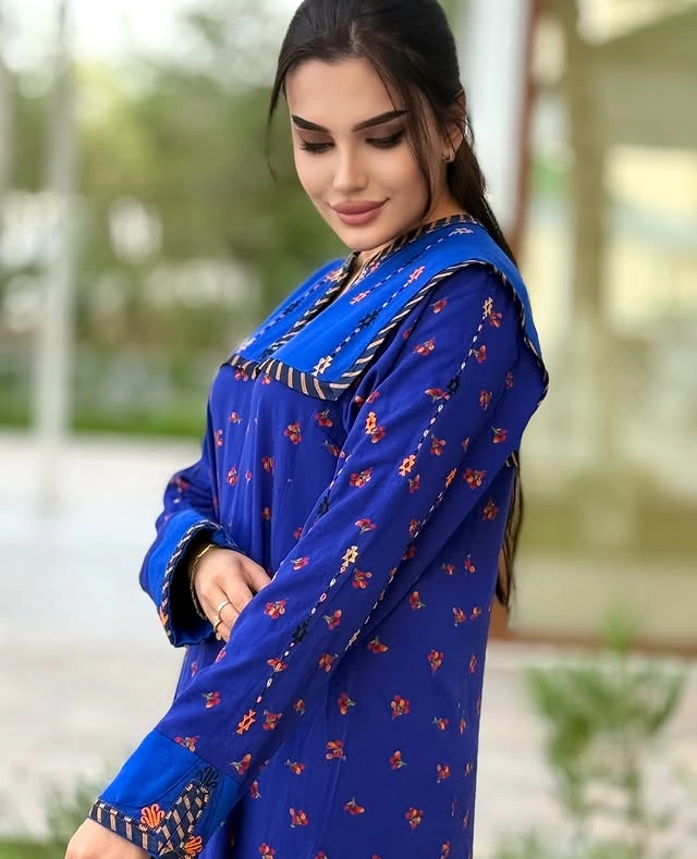 Türkmen fasonlar pombarh fasonlar Fasonlar 2025 fasonlar fason moda modalar Bezen bezen Türkmen fasonlar 2026 Türkmen fasonlar 2025 Türkmen fasonlar 2024 Türkmen fasonlar 2023 turkmenistan türkmenistan turkmen türkmen ashgabat  asgabat aşgabat balkan mary lebap dashoguz dasoguz daşoguz pombarh ponbarhat gulyupek gülýüpek stapel ştapel Gralan Çüýdeşen Abaýa Gadymy Krep Gurultaý 	Keteni Ýüpek Şifon Gipýur Lyon Welwet Atlas Kaşemir Streýç Suzana Ştapel Gülýüpek Pombarh Ýupka Gursakça Aksesuarlar Palto Penjek Okuw eşik Fata Sport eşik Uniforma Nakidka Öýme Şarf kompýuter ýaka ýaglyk Arenda köýnek 2nji el köýnek Taýyn köýnek Matalar Milli lybas milli lybaslar Toý köýnek Toý köýnekler toy koynek toy koynekler gundelik koynekler Gündelik	 
 köýnekler fata koynek Modern taze fason Eskiz koynektm turkmenkoynek türkmenkoynek fason moda moda fasonlar Iş eşik el iş	sada	ýakaly ýakasyz	keşdeli biserli	ýeňli giň nagyşly ýüregi açyk stoýka ýaka ýanly kombinasiýa 	zerli üsti aşak guşakly seçekli gysga ýeňli Ştapel Gündelik keşdeli, ýakasyz, ýeňli, giň 17-25, 26-35, 35+ Benewşe, Goýy-gök yaz, tomus, guyz, gysh Taýyn köýnek