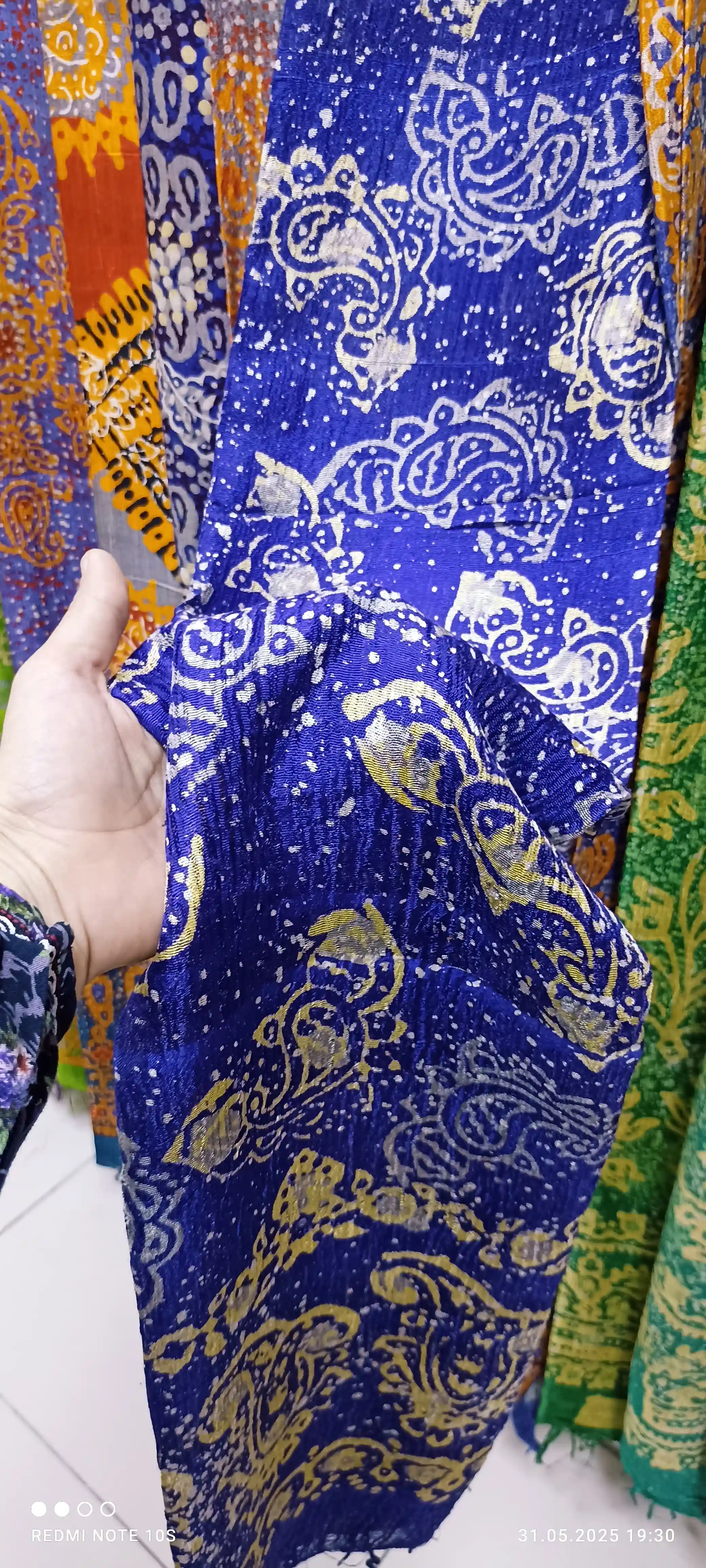 Türkmen fasonlar pombarh fasonlar Fasonlar 2025 fasonlar fason moda modalar Bezen bezen Türkmen fasonlar 2026 Türkmen fasonlar 2025 Türkmen fasonlar 2024 Türkmen fasonlar 2023 turkmenistan türkmenistan turkmen türkmen ashgabat  asgabat aşgabat balkan mary lebap dashoguz dasoguz daşoguz pombarh ponbarhat gulyupek gülýüpek stapel ştapel Gralan Çüýdeşen Abaýa Gadymy Krep Gurultaý 	Keteni Ýüpek Şifon Gipýur Lyon Welwet Atlas Kaşemir Streýç Suzana Ştapel Gülýüpek Pombarh Ýupka Gursakça Aksesuarlar Palto Penjek Okuw eşik Fata Sport eşik Uniforma Nakidka Öýme Şarf kompýuter ýaka ýaglyk Arenda köýnek 2nji el köýnek Taýyn köýnek Matalar Milli lybas milli lybaslar Toý köýnek Toý köýnekler toy koynek toy koynekler gundelik koynekler Gündelik	 
 köýnekler fata koynek Modern taze fason Eskiz koynektm turkmenkoynek türkmenkoynek fason moda moda fasonlar Iş eşik el iş	sada	ýakaly ýakasyz	keşdeli biserli	ýeňli giň nagyşly ýüregi açyk stoýka ýaka ýanly kombinasiýa 	zerli üsti aşak guşakly seçekli gysga ýeňli Öýme