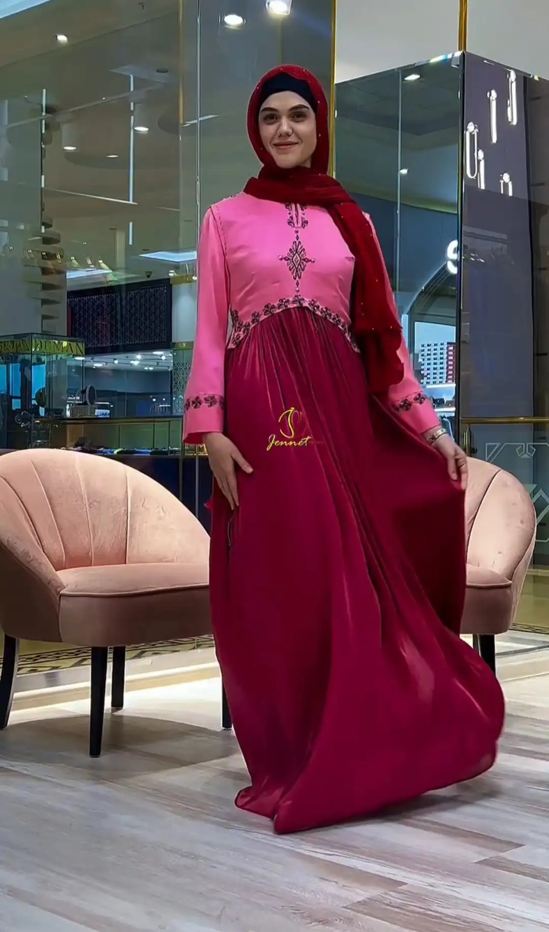 Türkmen fasonlar pombarh fasonlar Fasonlar 2025 fasonlar fason moda modalar Bezen bezen Türkmen fasonlar 2026 Türkmen fasonlar 2025 Türkmen fasonlar 2024 Türkmen fasonlar 2023 turkmenistan türkmenistan turkmen türkmen ashgabat  asgabat aşgabat balkan mary lebap dashoguz dasoguz daşoguz pombarh ponbarhat gulyupek gülýüpek stapel ştapel Gralan Çüýdeşen Abaýa Gadymy Krep Gurultaý 	Keteni Ýüpek Şifon Gipýur Lyon Welwet Atlas Kaşemir Streýç Suzana Ştapel Gülýüpek Pombarh Ýupka Gursakça Aksesuarlar Palto Penjek Okuw eşik Fata Sport eşik Uniforma Nakidka Öýme Şarf kompýuter ýaka ýaglyk Arenda köýnek 2nji el köýnek Taýyn köýnek Matalar Milli lybas milli lybaslar Toý köýnek Toý köýnekler toy koynek toy koynekler gundelik koynekler Gündelik	 
 köýnekler fata koynek Modern taze fason Eskiz koynektm turkmenkoynek türkmenkoynek fason moda moda fasonlar Iş eşik el iş	sada	ýakaly ýakasyz	keşdeli biserli	ýeňli giň nagyşly ýüregi açyk stoýka ýaka ýanly kombinasiýa 	zerli üsti aşak guşakly seçekli gysga ýeňli Panbarhat (Pombarh), Ştapel, Ýüpek Gündelik el iş, ýakaly, biserli, ýanly, ýeňli, giň, kombinasiýa 17-25, 26-35 Çal, Gülgüne, Gyzyl, Goýy-ýaşyl, Goýy-çal, Altyn tomus, guyz