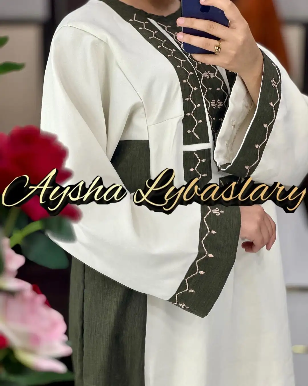 Türkmen fasonlar pombarh fasonlar Fasonlar 2025 fasonlar fason moda modalar Bezen bezen Türkmen fasonlar 2026 Türkmen fasonlar 2025 Türkmen fasonlar 2024 Türkmen fasonlar 2023 turkmenistan türkmenistan turkmen türkmen ashgabat  asgabat aşgabat balkan mary lebap dashoguz dasoguz daşoguz pombarh ponbarhat gulyupek gülýüpek stapel ştapel Gralan Çüýdeşen Abaýa Gadymy Krep Gurultaý 	Keteni Ýüpek Şifon Gipýur Lyon Welwet Atlas Kaşemir Streýç Suzana Ştapel Gülýüpek Pombarh Ýupka Gursakça Aksesuarlar Palto Penjek Okuw eşik Fata Sport eşik Uniforma Nakidka Öýme Şarf kompýuter ýaka ýaglyk Arenda köýnek 2nji el köýnek Taýyn köýnek Matalar Milli lybas milli lybaslar Toý köýnek Toý köýnekler toy koynek toy koynekler gundelik koynekler Gündelik	 
 köýnekler fata koynek Modern taze fason Eskiz koynektm turkmenkoynek türkmenkoynek fason moda moda fasonlar Iş eşik el iş	sada	ýakaly ýakasyz	keşdeli biserli	ýeňli giň nagyşly ýüregi açyk stoýka ýaka ýanly kombinasiýa 	zerli üsti aşak guşakly seçekli gysga ýeňli Lyon Gündelik sada  Haki, Ak  Taýyn köýnek