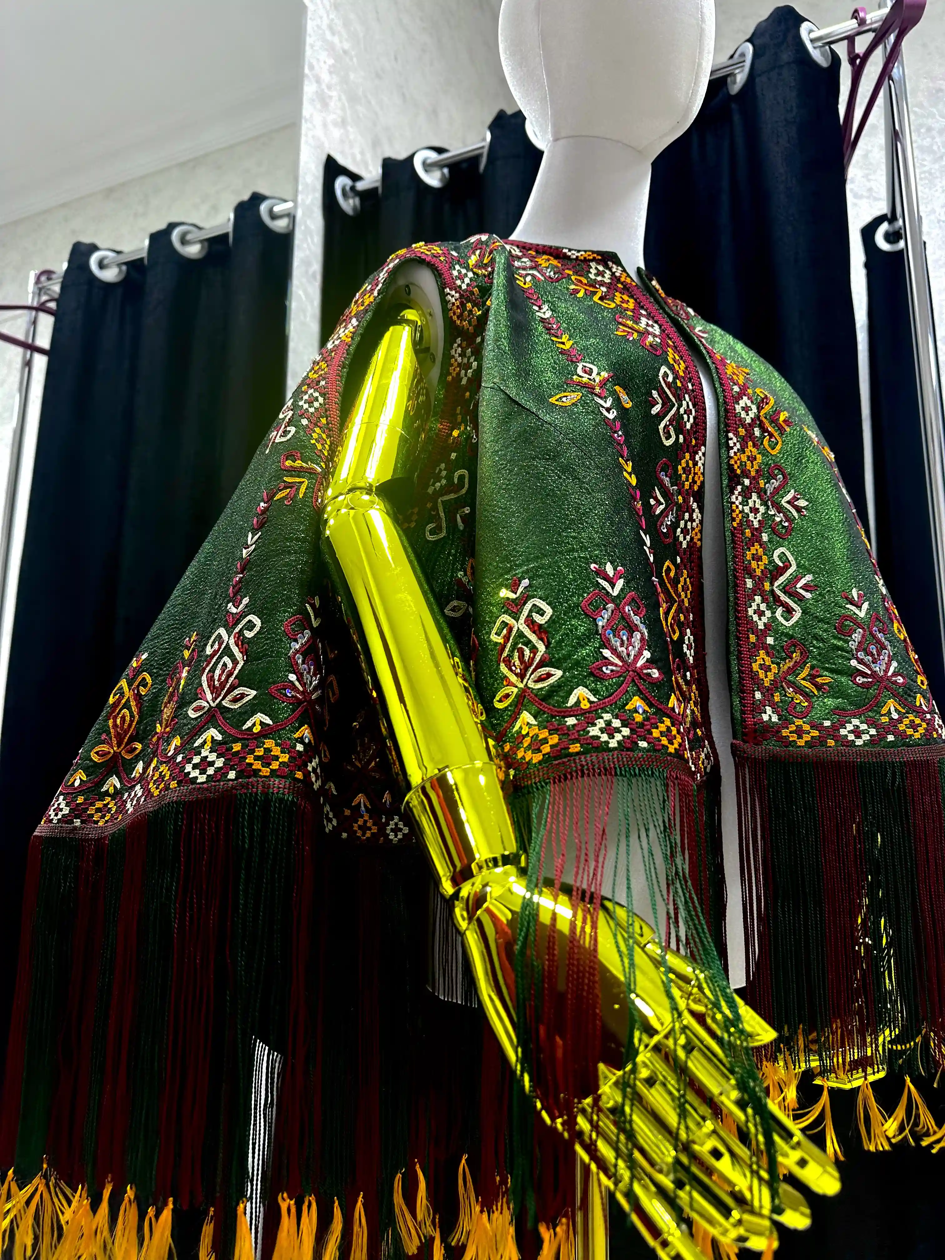 Türkmen fasonlar pombarh fasonlar Fasonlar 2025 fasonlar fason moda modalar Bezen bezen Türkmen fasonlar 2026 Türkmen fasonlar 2025 Türkmen fasonlar 2024 Türkmen fasonlar 2023 turkmenistan türkmenistan turkmen türkmen ashgabat  asgabat aşgabat balkan mary lebap dashoguz dasoguz daşoguz pombarh ponbarhat gulyupek gülýüpek stapel ştapel Gralan Çüýdeşen Abaýa Gadymy Krep Gurultaý 	Keteni Ýüpek Şifon Gipýur Lyon Welwet Atlas Kaşemir Streýç Suzana Ştapel Gülýüpek Pombarh Ýupka Gursakça Aksesuarlar Palto Penjek Okuw eşik Fata Sport eşik Uniforma Nakidka Öýme Şarf kompýuter ýaka ýaglyk Arenda köýnek 2nji el köýnek Taýyn köýnek Matalar Milli lybas milli lybaslar Toý köýnek Toý köýnekler toy koynek toy koynekler gundelik koynekler Gündelik	 
 köýnekler fata koynek Modern taze fason Eskiz koynektm turkmenkoynek türkmenkoynek fason moda moda fasonlar Iş eşik el iş	sada	ýakaly ýakasyz	keşdeli biserli	ýeňli giň nagyşly ýüregi açyk stoýka ýaka ýanly kombinasiýa 	zerli üsti aşak guşakly seçekli gysga ýeňli Keteni    Ýaşyl, Goýy-ýaşyl  Nakidka