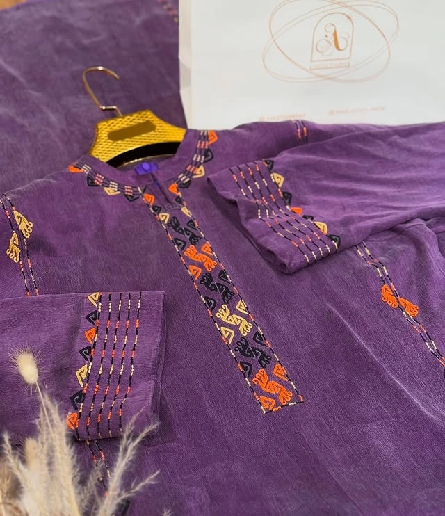 Türkmen fasonlar pombarh fasonlar Fasonlar 2025 fasonlar fason moda modalar Bezen bezen Türkmen fasonlar 2026 Türkmen fasonlar 2025 Türkmen fasonlar 2024 Türkmen fasonlar 2023 turkmenistan türkmenistan turkmen türkmen ashgabat  asgabat aşgabat balkan mary lebap dashoguz dasoguz daşoguz pombarh ponbarhat gulyupek gülýüpek stapel ştapel Gralan Çüýdeşen Abaýa Gadymy Krep Gurultaý 	Keteni Ýüpek Şifon Gipýur Lyon Welwet Atlas Kaşemir Streýç Suzana Ştapel Gülýüpek Pombarh Ýupka Gursakça Aksesuarlar Palto Penjek Okuw eşik Fata Sport eşik Uniforma Nakidka Öýme Şarf kompýuter ýaka ýaglyk Arenda köýnek 2nji el köýnek Taýyn köýnek Matalar Milli lybas milli lybaslar Toý köýnek Toý köýnekler toy koynek toy koynekler gundelik koynekler Gündelik	 
 köýnekler fata koynek Modern taze fason Eskiz koynektm turkmenkoynek türkmenkoynek fason moda moda fasonlar Iş eşik el iş	sada	ýakaly ýakasyz	keşdeli biserli	ýeňli giň nagyşly ýüregi açyk stoýka ýaka ýanly kombinasiýa 	zerli üsti aşak guşakly seçekli gysga ýeňli Ýüpek, Gülýüpek Milli lybas el iş, ýakaly, ýeňli, giň, nagyşly 26-35 #4B2C75 yaz, tomus