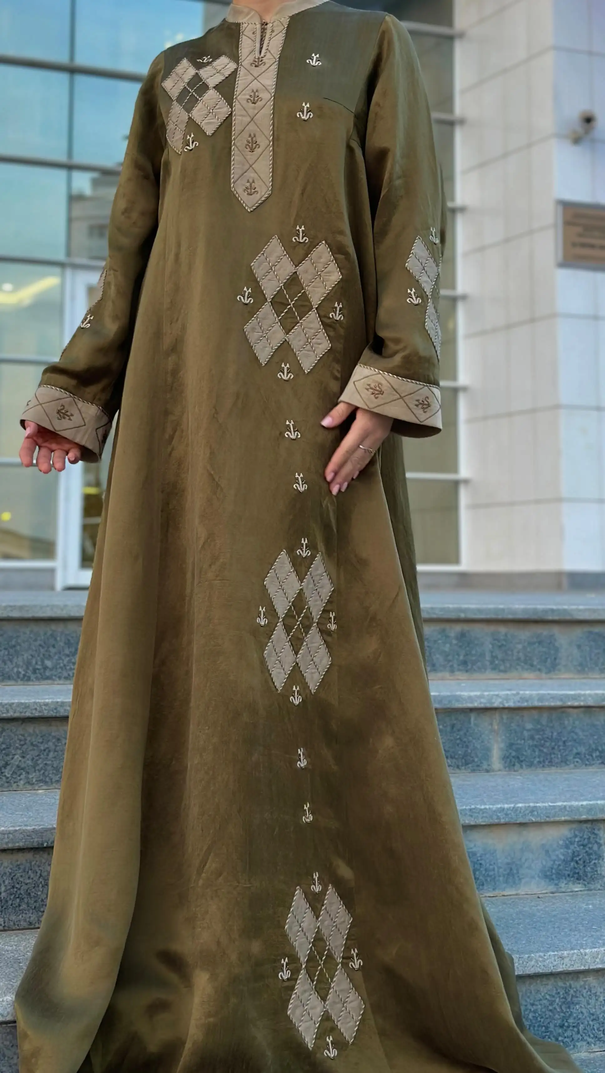 Türkmen fasonlar pombarh fasonlar Fasonlar 2025 fasonlar fason moda modalar Bezen bezen Türkmen fasonlar 2026 Türkmen fasonlar 2025 Türkmen fasonlar 2024 Türkmen fasonlar 2023 turkmenistan türkmenistan turkmen türkmen ashgabat  asgabat aşgabat balkan mary lebap dashoguz dasoguz daşoguz pombarh ponbarhat gulyupek gülýüpek stapel ştapel Gralan Çüýdeşen Abaýa Gadymy Krep Gurultaý 	Keteni Ýüpek Şifon Gipýur Lyon Welwet Atlas Kaşemir Streýç Suzana Ştapel Gülýüpek Pombarh Ýupka Gursakça Aksesuarlar Palto Penjek Okuw eşik Fata Sport eşik Uniforma Nakidka Öýme Şarf kompýuter ýaka ýaglyk Arenda köýnek 2nji el köýnek Taýyn köýnek Matalar Milli lybas milli lybaslar Toý köýnek Toý köýnekler toy koynek toy koynekler gundelik koynekler Gündelik	 
 köýnekler fata koynek Modern taze fason Eskiz koynektm turkmenkoynek türkmenkoynek fason moda moda fasonlar Iş eşik el iş	sada	ýakaly ýakasyz	keşdeli biserli	ýeňli giň nagyşly ýüregi açyk stoýka ýaka ýanly kombinasiýa 	zerli üsti aşak guşakly seçekli gysga ýeňli Ýüpek Toý köýnek, Milli lybas el iş, keşdeli, ýakaly, ýeňli, giň 17-25, 26-35 Altyn