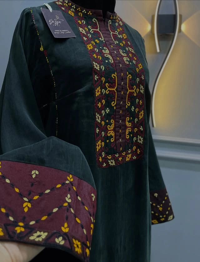 Türkmen fasonlar pombarh fasonlar Fasonlar 2025 fasonlar fason moda modalar Bezen bezen Türkmen fasonlar 2026 Türkmen fasonlar 2025 Türkmen fasonlar 2024 Türkmen fasonlar 2023 turkmenistan türkmenistan turkmen türkmen ashgabat  asgabat aşgabat balkan mary lebap dashoguz dasoguz daşoguz pombarh ponbarhat gulyupek gülýüpek stapel ştapel Gralan Çüýdeşen Abaýa Gadymy Krep Gurultaý 	Keteni Ýüpek Şifon Gipýur Lyon Welwet Atlas Kaşemir Streýç Suzana Ştapel Gülýüpek Pombarh Ýupka Gursakça Aksesuarlar Palto Penjek Okuw eşik Fata Sport eşik Uniforma Nakidka Öýme Şarf kompýuter ýaka ýaglyk Arenda köýnek 2nji el köýnek Taýyn köýnek Matalar Milli lybas milli lybaslar Toý köýnek Toý köýnekler toy koynek toy koynekler gundelik koynekler Gündelik	 
 köýnekler fata koynek Modern taze fason Eskiz koynektm turkmenkoynek türkmenkoynek fason moda moda fasonlar Iş eşik el iş	sada	ýakaly ýakasyz	keşdeli biserli	ýeňli giň nagyşly ýüregi açyk stoýka ýaka ýanly kombinasiýa 	zerli üsti aşak guşakly seçekli gysga ýeňli Gülýüpek Toý köýnek el iş, keşdeli, ýakaly, ýanly, ýeňli, giň, nagyşly 17-25, 26-35 Goýy-çal yaz, tomus, guyz