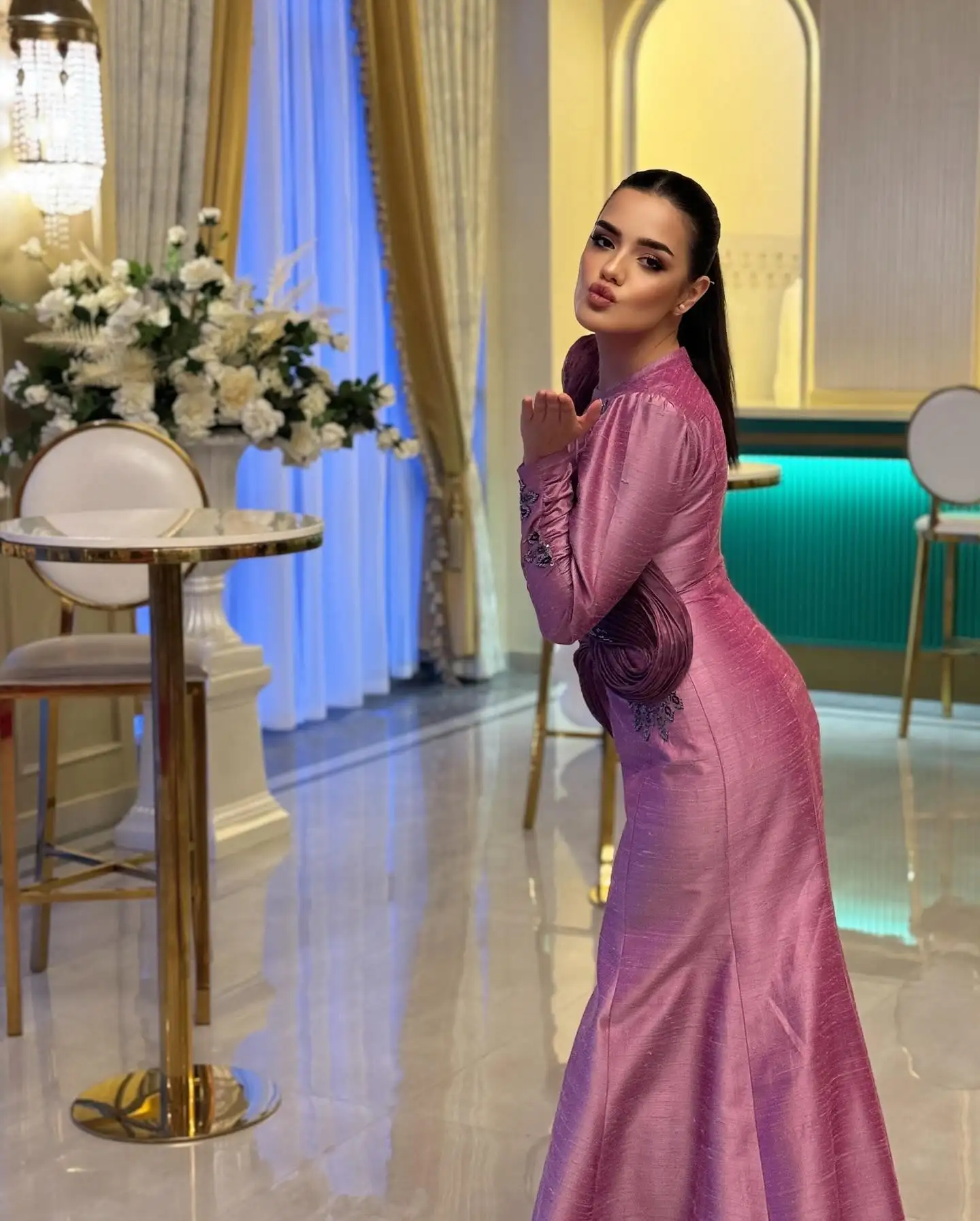 Türkmen fasonlar pombarh fasonlar Fasonlar 2025 fasonlar fason moda modalar Bezen bezen Türkmen fasonlar 2026 Türkmen fasonlar 2025 Türkmen fasonlar 2024 Türkmen fasonlar 2023 turkmenistan türkmenistan turkmen türkmen ashgabat  asgabat aşgabat balkan mary lebap dashoguz dasoguz daşoguz pombarh ponbarhat gulyupek gülýüpek stapel ştapel Gralan Çüýdeşen Abaýa Gadymy Krep Gurultaý 	Keteni Ýüpek Şifon Gipýur Lyon Welwet Atlas Kaşemir Streýç Suzana Ştapel Gülýüpek Pombarh Ýupka Gursakça Aksesuarlar Palto Penjek Okuw eşik Fata Sport eşik Uniforma Nakidka Öýme Şarf kompýuter ýaka ýaglyk Arenda köýnek 2nji el köýnek Taýyn köýnek Matalar Milli lybas milli lybaslar Toý köýnek Toý köýnekler toy koynek toy koynekler gundelik koynekler Gündelik	 
 köýnekler fata koynek Modern taze fason Eskiz koynektm turkmenkoynek türkmenkoynek fason moda moda fasonlar Iş eşik el iş	sada	ýakaly ýakasyz	keşdeli biserli	ýeňli giň nagyşly ýüregi açyk stoýka ýaka ýanly kombinasiýa 	zerli üsti aşak guşakly seçekli gysga ýeňli 