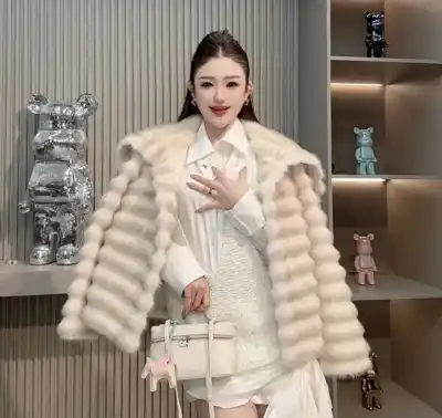 Türkmen fasonlar pombarh fasonlar Fasonlar 2025 fasonlar fason moda modalar Bezen bezen Türkmen fasonlar 2026 Türkmen fasonlar 2025 Türkmen fasonlar 2024 Türkmen fasonlar 2023 turkmenistan türkmenistan turkmen türkmen ashgabat  asgabat aşgabat balkan mary lebap dashoguz dasoguz daşoguz pombarh ponbarhat gulyupek gülýüpek stapel ştapel Gralan Çüýdeşen Abaýa Gadymy Krep Gurultaý 	Keteni Ýüpek Şifon Gipýur Lyon Welwet Atlas Kaşemir Streýç Suzana Ştapel Gülýüpek Pombarh Ýupka Gursakça Aksesuarlar Palto Penjek Okuw eşik Fata Sport eşik Uniforma Nakidka Öýme Şarf kompýuter ýaka ýaglyk Arenda köýnek 2nji el köýnek Taýyn köýnek Matalar Milli lybas milli lybaslar Toý köýnek Toý köýnekler toy koynek toy koynekler gundelik koynekler Gündelik	 
 köýnekler fata koynek Modern taze fason Eskiz koynektm turkmenkoynek türkmenkoynek fason moda moda fasonlar Iş eşik el iş	sada	ýakaly ýakasyz	keşdeli biserli	ýeňli giň nagyşly ýüregi açyk stoýka ýaka ýanly kombinasiýa 	zerli üsti aşak guşakly seçekli gysga ýeňli 