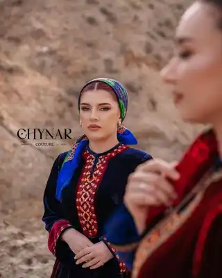 Türkmen fasonlar pombarh fasonlar Fasonlar 2025 fasonlar fason moda modalar Bezen bezen Türkmen fasonlar 2026 Türkmen fasonlar 2025 Türkmen fasonlar 2024 Türkmen fasonlar 2023 turkmenistan türkmenistan turkmen türkmen ashgabat  asgabat aşgabat balkan mary lebap dashoguz dasoguz daşoguz pombarh ponbarhat gulyupek gülýüpek stapel ştapel Gralan Çüýdeşen Abaýa Gadymy Krep Gurultaý 	Keteni Ýüpek Şifon Gipýur Lyon Welwet Atlas Kaşemir Streýç Suzana Ştapel Gülýüpek Pombarh Ýupka Gursakça Aksesuarlar Palto Penjek Okuw eşik Fata Sport eşik Uniforma Nakidka Öýme Şarf kompýuter ýaka ýaglyk Arenda köýnek 2nji el köýnek Taýyn köýnek Matalar Milli lybas milli lybaslar Toý köýnek Toý köýnekler toy koynek toy koynekler gundelik koynekler Gündelik	 
 köýnekler fata koynek Modern taze fason Eskiz koynektm turkmenkoynek türkmenkoynek fason moda moda fasonlar Iş eşik el iş	sada	ýakaly ýakasyz	keşdeli biserli	ýeňli giň nagyşly ýüregi açyk stoýka ýaka ýanly kombinasiýa 	zerli üsti aşak guşakly seçekli gysga ýeňli Panbarhat (Pombarh) Toý köýnek el iş, keşdeli, ýakaly, ýanly, ýeňli, giň, nagyşly 26-35 Gyzyl, Goýy-gök yaz, guyz