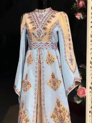 Türkmen fasonlar pombarh fasonlar Fasonlar 2025 fasonlar fason moda modalar Bezen bezen Türkmen fasonlar 2026 Türkmen fasonlar 2025 Türkmen fasonlar 2024 Türkmen fasonlar 2023 turkmenistan türkmenistan turkmen türkmen ashgabat  asgabat aşgabat balkan mary lebap dashoguz dasoguz daşoguz pombarh ponbarhat gulyupek gülýüpek stapel ştapel Gralan Çüýdeşen Abaýa Gadymy Krep Gurultaý 	Keteni Ýüpek Şifon Gipýur Lyon Welwet Atlas Kaşemir Streýç Suzana Ştapel Gülýüpek Pombarh Ýupka Gursakça Aksesuarlar Palto Penjek Okuw eşik Fata Sport eşik Uniforma Nakidka Öýme Şarf kompýuter ýaka ýaglyk Arenda köýnek 2nji el köýnek Taýyn köýnek Matalar Milli lybas milli lybaslar Toý köýnek Toý köýnekler toy koynek toy koynekler gundelik koynekler Gündelik	 
 köýnekler fata koynek Modern taze fason Eskiz koynektm turkmenkoynek türkmenkoynek fason moda moda fasonlar Iş eşik el iş	sada	ýakaly ýakasyz	keşdeli biserli	ýeňli giň nagyşly ýüregi açyk stoýka ýaka ýanly kombinasiýa 	zerli üsti aşak guşakly seçekli gysga ýeňli Modern keşdeli, biserli  Bežewyý, Gök, Altyn