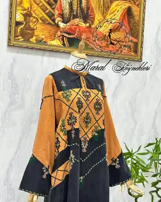 Türkmen fasonlar pombarh fasonlar Fasonlar 2025 fasonlar fason moda modalar Bezen bezen Türkmen fasonlar 2026 Türkmen fasonlar 2025 Türkmen fasonlar 2024 Türkmen fasonlar 2023 turkmenistan türkmenistan turkmen türkmen ashgabat  asgabat aşgabat balkan mary lebap dashoguz dasoguz daşoguz pombarh ponbarhat gulyupek gülýüpek stapel ştapel Gralan Çüýdeşen Abaýa Gadymy Krep Gurultaý 	Keteni Ýüpek Şifon Gipýur Lyon Welwet Atlas Kaşemir Streýç Suzana Ştapel Gülýüpek Pombarh Ýupka Gursakça Aksesuarlar Palto Penjek Okuw eşik Fata Sport eşik Uniforma Nakidka Öýme Şarf kompýuter ýaka ýaglyk Arenda köýnek 2nji el köýnek Taýyn köýnek Matalar Milli lybas milli lybaslar Toý köýnek Toý köýnekler toy koynek toy koynekler gundelik koynekler Gündelik	 
 köýnekler fata koynek Modern taze fason Eskiz koynektm turkmenkoynek türkmenkoynek fason moda moda fasonlar Iş eşik el iş	sada	ýakaly ýakasyz	keşdeli biserli	ýeňli giň nagyşly ýüregi açyk stoýka ýaka ýanly kombinasiýa 	zerli üsti aşak guşakly seçekli gysga ýeňli Gülýüpek Toý köýnek, Milli lybas el iş, keşdeli, ýakasyz, ýeňli, giň 17-25, 26-35 Mämişi, Goýy-çal yaz, tomus, guyz, gysh