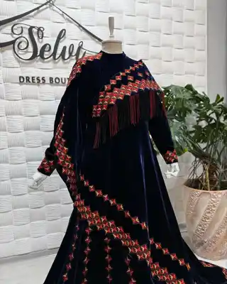 Türkmen fasonlar pombarh fasonlar Fasonlar 2025 fasonlar fason moda modalar Bezen bezen Türkmen fasonlar 2026 Türkmen fasonlar 2025 Türkmen fasonlar 2024 Türkmen fasonlar 2023 turkmenistan türkmenistan turkmen türkmen ashgabat  asgabat aşgabat balkan mary lebap dashoguz dasoguz daşoguz pombarh ponbarhat gulyupek gülýüpek stapel ştapel Gralan Çüýdeşen Abaýa Gadymy Krep Gurultaý 	Keteni Ýüpek Şifon Gipýur Lyon Welwet Atlas Kaşemir Streýç Suzana Ştapel Gülýüpek Pombarh Ýupka Gursakça Aksesuarlar Palto Penjek Okuw eşik Fata Sport eşik Uniforma Nakidka Öýme Şarf kompýuter ýaka ýaglyk Arenda köýnek 2nji el köýnek Taýyn köýnek Matalar Milli lybas milli lybaslar Toý köýnek Toý köýnekler toy koynek toy koynekler gundelik koynekler Gündelik	 
 köýnekler fata koynek Modern taze fason Eskiz koynektm turkmenkoynek türkmenkoynek fason moda moda fasonlar Iş eşik el iş	sada	ýakaly ýakasyz	keşdeli biserli	ýeňli giň nagyşly ýüregi açyk stoýka ýaka ýanly kombinasiýa 	zerli üsti aşak guşakly seçekli gysga ýeňli Keteni, Panbarhat (Pombarh) Toý köýnek el iş, keşdeli, ýakasyz, ýeňli, giň, kombinasiýa, seçekli 26-35, 35+ Goýy-gök yaz, gysh