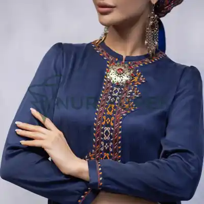 Türkmen fasonlar pombarh fasonlar Fasonlar 2025 fasonlar fason moda modalar Bezen bezen Türkmen fasonlar 2026 Türkmen fasonlar 2025 Türkmen fasonlar 2024 Türkmen fasonlar 2023 turkmenistan türkmenistan turkmen türkmen ashgabat  asgabat aşgabat balkan mary lebap dashoguz dasoguz daşoguz pombarh ponbarhat gulyupek gülýüpek stapel ştapel Gralan Çüýdeşen Abaýa Gadymy Krep Gurultaý 	Keteni Ýüpek Şifon Gipýur Lyon Welwet Atlas Kaşemir Streýç Suzana Ştapel Gülýüpek Pombarh Ýupka Gursakça Aksesuarlar Palto Penjek Okuw eşik Fata Sport eşik Uniforma Nakidka Öýme Şarf kompýuter ýaka ýaglyk Arenda köýnek 2nji el köýnek Taýyn köýnek Matalar Milli lybas milli lybaslar Toý köýnek Toý köýnekler toy koynek toy koynekler gundelik koynekler Gündelik	 
 köýnekler fata koynek Modern taze fason Eskiz koynektm turkmenkoynek türkmenkoynek fason moda moda fasonlar Iş eşik el iş	sada	ýakaly ýakasyz	keşdeli biserli	ýeňli giň nagyşly ýüregi açyk stoýka ýaka ýanly kombinasiýa 	zerli üsti aşak guşakly seçekli gysga ýeňli 