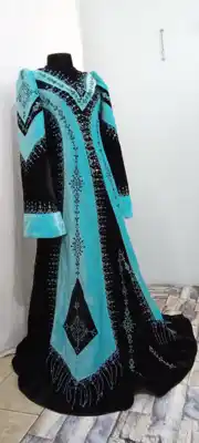 Türkmen fasonlar pombarh fasonlar Fasonlar 2025 fasonlar fason moda modalar Bezen bezen Türkmen fasonlar 2026 Türkmen fasonlar 2025 Türkmen fasonlar 2024 Türkmen fasonlar 2023 turkmenistan türkmenistan turkmen türkmen ashgabat  asgabat aşgabat balkan mary lebap dashoguz dasoguz daşoguz pombarh ponbarhat gulyupek gülýüpek stapel ştapel Gralan Çüýdeşen Abaýa Gadymy Krep Gurultaý 	Keteni Ýüpek Şifon Gipýur Lyon Welwet Atlas Kaşemir Streýç Suzana Ştapel Gülýüpek Pombarh Ýupka Gursakça Aksesuarlar Palto Penjek Okuw eşik Fata Sport eşik Uniforma Nakidka Öýme Şarf kompýuter ýaka ýaglyk Arenda köýnek 2nji el köýnek Taýyn köýnek Matalar Milli lybas milli lybaslar Toý köýnek Toý köýnekler toy koynek toy koynekler gundelik koynekler Gündelik	 
 köýnekler fata koynek Modern taze fason Eskiz koynektm turkmenkoynek türkmenkoynek fason moda moda fasonlar Iş eşik el iş	sada	ýakaly ýakasyz	keşdeli biserli	ýeňli giň nagyşly ýüregi açyk stoýka ýaka ýanly kombinasiýa 	zerli üsti aşak guşakly seçekli gysga ýeňli Gralan, Panbarhat (Pombarh) Toý köýnek, Milli lybas el iş, keşdeli, ýakaly, biserli, ýeňli  Gara, Gök