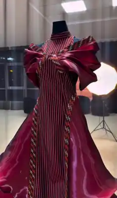 Türkmen fasonlar pombarh fasonlar Fasonlar 2025 fasonlar fason moda modalar Bezen bezen Türkmen fasonlar 2026 Türkmen fasonlar 2025 Türkmen fasonlar 2024 Türkmen fasonlar 2023 turkmenistan türkmenistan turkmen türkmen ashgabat  asgabat aşgabat balkan mary lebap dashoguz dasoguz daşoguz pombarh ponbarhat gulyupek gülýüpek stapel ştapel Gralan Çüýdeşen Abaýa Gadymy Krep Gurultaý 	Keteni Ýüpek Şifon Gipýur Lyon Welwet Atlas Kaşemir Streýç Suzana Ştapel Gülýüpek Pombarh Ýupka Gursakça Aksesuarlar Palto Penjek Okuw eşik Fata Sport eşik Uniforma Nakidka Öýme Şarf kompýuter ýaka ýaglyk Arenda köýnek 2nji el köýnek Taýyn köýnek Matalar Milli lybas milli lybaslar Toý köýnek Toý köýnekler toy koynek toy koynekler gundelik koynekler Gündelik	 
 köýnekler fata koynek Modern taze fason Eskiz koynektm turkmenkoynek türkmenkoynek fason moda moda fasonlar Iş eşik el iş	sada	ýakaly ýakasyz	keşdeli biserli	ýeňli giň nagyşly ýüregi açyk stoýka ýaka ýanly kombinasiýa 	zerli üsti aşak guşakly seçekli gysga ýeňli 