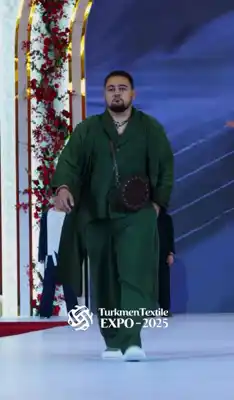 Türkmen fasonlar pombarh fasonlar Fasonlar 2025 fasonlar fason moda modalar Bezen bezen Türkmen fasonlar 2026 Türkmen fasonlar 2025 Türkmen fasonlar 2024 Türkmen fasonlar 2023 turkmenistan türkmenistan turkmen türkmen ashgabat  asgabat aşgabat balkan mary lebap dashoguz dasoguz daşoguz pombarh ponbarhat gulyupek gülýüpek stapel ştapel Gralan Çüýdeşen Abaýa Gadymy Krep Gurultaý 	Keteni Ýüpek Şifon Gipýur Lyon Welwet Atlas Kaşemir Streýç Suzana Ştapel Gülýüpek Pombarh Ýupka Gursakça Aksesuarlar Palto Penjek Okuw eşik Fata Sport eşik Uniforma Nakidka Öýme Şarf kompýuter ýaka ýaglyk Arenda köýnek 2nji el köýnek Taýyn köýnek Matalar Milli lybas milli lybaslar Toý köýnek Toý köýnekler toy koynek toy koynekler gundelik koynekler Gündelik	 
 köýnekler fata koynek Modern taze fason Eskiz koynektm turkmenkoynek türkmenkoynek fason moda moda fasonlar Iş eşik el iş	sada	ýakaly ýakasyz	keşdeli biserli	ýeňli giň nagyşly ýüregi açyk stoýka ýaka ýanly kombinasiýa 	zerli üsti aşak guşakly seçekli gysga ýeňli Lyon Modern TürkmenTextile Expo 2025 17-25, 26-35 Goýy-ýaşyl yaz, tomus, guyz