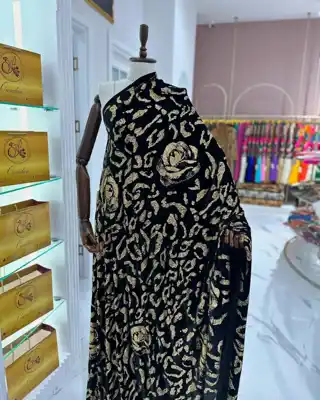 Türkmen fasonlar pombarh fasonlar Fasonlar 2025 fasonlar fason moda modalar Bezen bezen Türkmen fasonlar 2026 Türkmen fasonlar 2025 Türkmen fasonlar 2024 Türkmen fasonlar 2023 turkmenistan türkmenistan turkmen türkmen ashgabat  asgabat aşgabat balkan mary lebap dashoguz dasoguz daşoguz pombarh ponbarhat gulyupek gülýüpek stapel ştapel Gralan Çüýdeşen Abaýa Gadymy Krep Gurultaý 	Keteni Ýüpek Şifon Gipýur Lyon Welwet Atlas Kaşemir Streýç Suzana Ştapel Gülýüpek Pombarh Ýupka Gursakça Aksesuarlar Palto Penjek Okuw eşik Fata Sport eşik Uniforma Nakidka Öýme Şarf kompýuter ýaka ýaglyk Arenda köýnek 2nji el köýnek Taýyn köýnek Matalar Milli lybas milli lybaslar Toý köýnek Toý köýnekler toy koynek toy koynekler gundelik koynekler Gündelik	 
 köýnekler fata koynek Modern taze fason Eskiz koynektm turkmenkoynek türkmenkoynek fason moda moda fasonlar Iş eşik el iş	sada	ýakaly ýakasyz	keşdeli biserli	ýeňli giň nagyşly ýüregi açyk stoýka ýaka ýanly kombinasiýa 	zerli üsti aşak guşakly seçekli gysga ýeňli Ýüpek    Gara, Mämişi