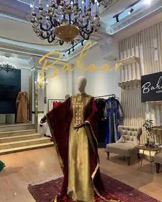 Türkmen fasonlar pombarh fasonlar Fasonlar 2025 fasonlar fason moda modalar Bezen bezen Türkmen fasonlar 2026 Türkmen fasonlar 2025 Türkmen fasonlar 2024 Türkmen fasonlar 2023 turkmenistan türkmenistan turkmen türkmen ashgabat  asgabat aşgabat balkan mary lebap dashoguz dasoguz daşoguz pombarh ponbarhat gulyupek gülýüpek stapel ştapel Gralan Çüýdeşen Abaýa Gadymy Krep Gurultaý 	Keteni Ýüpek Şifon Gipýur Lyon Welwet Atlas Kaşemir Streýç Suzana Ştapel Gülýüpek Pombarh Ýupka Gursakça Aksesuarlar Palto Penjek Okuw eşik Fata Sport eşik Uniforma Nakidka Öýme Şarf kompýuter ýaka ýaglyk Arenda köýnek 2nji el köýnek Taýyn köýnek Matalar Milli lybas milli lybaslar Toý köýnek Toý köýnekler toy koynek toy koynekler gundelik koynekler Gündelik	 
 köýnekler fata koynek Modern taze fason Eskiz koynektm turkmenkoynek türkmenkoynek fason moda moda fasonlar Iş eşik el iş	sada	ýakaly ýakasyz	keşdeli biserli	ýeňli giň nagyşly ýüregi açyk stoýka ýaka ýanly kombinasiýa 	zerli üsti aşak guşakly seçekli gysga ýeňli Panbarhat (Pombarh), Ýüpek, Keteni Toý köýnek, Milli lybas, Modern el iş, keşdeli, ýakaly, biserli, ýeňli, giň, kombinasiýa, nagyşly, seçekli 26-35, 35+ Gara, Gyzyl, Goňur, Goýy-ýaşyl, Goýy-çal