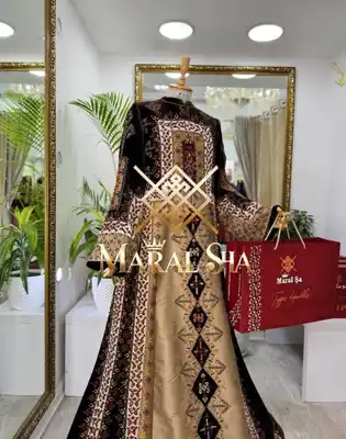 Türkmen fasonlar pombarh fasonlar Fasonlar 2025 fasonlar fason moda modalar Bezen bezen Türkmen fasonlar 2026 Türkmen fasonlar 2025 Türkmen fasonlar 2024 Türkmen fasonlar 2023 turkmenistan türkmenistan turkmen türkmen ashgabat  asgabat aşgabat balkan mary lebap dashoguz dasoguz daşoguz pombarh ponbarhat gulyupek gülýüpek stapel ştapel Gralan Çüýdeşen Abaýa Gadymy Krep Gurultaý 	Keteni Ýüpek Şifon Gipýur Lyon Welwet Atlas Kaşemir Streýç Suzana Ştapel Gülýüpek Pombarh Ýupka Gursakça Aksesuarlar Palto Penjek Okuw eşik Fata Sport eşik Uniforma Nakidka Öýme Şarf kompýuter ýaka ýaglyk Arenda köýnek 2nji el köýnek Taýyn köýnek Matalar Milli lybas milli lybaslar Toý köýnek Toý köýnekler toy koynek toy koynekler gundelik koynekler Gündelik	 
 köýnekler fata koynek Modern taze fason Eskiz koynektm turkmenkoynek türkmenkoynek fason moda moda fasonlar Iş eşik el iş	sada	ýakaly ýakasyz	keşdeli biserli	ýeňli giň nagyşly ýüregi açyk stoýka ýaka ýanly kombinasiýa 	zerli üsti aşak guşakly seçekli gysga ýeňli Panbarhat (Pombarh), Gipýur, Ýüpek, Şantu Toý köýnek el iş, keşdeli, ýakasyz, ýanly, ýeňli, giň, kombinasiýa, nagyşly, gaş 17-25, 26-35, 35+ Bežewyý, Goýy-goňur yaz, tomus, guyz, gysh