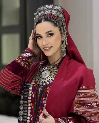 Türkmen fasonlar pombarh fasonlar Fasonlar 2025 fasonlar fason moda modalar Bezen bezen Türkmen fasonlar 2026 Türkmen fasonlar 2025 Türkmen fasonlar 2024 Türkmen fasonlar 2023 turkmenistan türkmenistan turkmen türkmen ashgabat  asgabat aşgabat balkan mary lebap dashoguz dasoguz daşoguz pombarh ponbarhat gulyupek gülýüpek stapel ştapel Gralan Çüýdeşen Abaýa Gadymy Krep Gurultaý 	Keteni Ýüpek Şifon Gipýur Lyon Welwet Atlas Kaşemir Streýç Suzana Ştapel Gülýüpek Pombarh Ýupka Gursakça Aksesuarlar Palto Penjek Okuw eşik Fata Sport eşik Uniforma Nakidka Öýme Şarf kompýuter ýaka ýaglyk Arenda köýnek 2nji el köýnek Taýyn köýnek Matalar Milli lybas milli lybaslar Toý köýnek Toý köýnekler toy koynek toy koynekler gundelik koynekler Gündelik	 
 köýnekler fata koynek Modern taze fason Eskiz koynektm turkmenkoynek türkmenkoynek fason moda moda fasonlar Iş eşik el iş	sada	ýakaly ýakasyz	keşdeli biserli	ýeňli giň nagyşly ýüregi açyk stoýka ýaka ýanly kombinasiýa 	zerli üsti aşak guşakly seçekli gysga ýeňli Toý köýnek, Milli lybas el iş  Gyzyl