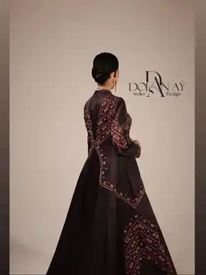 Türkmen fasonlar pombarh fasonlar Fasonlar 2025 fasonlar fason moda modalar Bezen bezen Türkmen fasonlar 2026 Türkmen fasonlar 2025 Türkmen fasonlar 2024 Türkmen fasonlar 2023 turkmenistan türkmenistan turkmen türkmen ashgabat  asgabat aşgabat balkan mary lebap dashoguz dasoguz daşoguz pombarh ponbarhat gulyupek gülýüpek stapel ştapel Gralan Çüýdeşen Abaýa Gadymy Krep Gurultaý 	Keteni Ýüpek Şifon Gipýur Lyon Welwet Atlas Kaşemir Streýç Suzana Ştapel Gülýüpek Pombarh Ýupka Gursakça Aksesuarlar Palto Penjek Okuw eşik Fata Sport eşik Uniforma Nakidka Öýme Şarf kompýuter ýaka ýaglyk Arenda köýnek 2nji el köýnek Taýyn köýnek Matalar Milli lybas milli lybaslar Toý köýnek Toý köýnekler toy koynek toy koynekler gundelik koynekler Gündelik	 
 köýnekler fata koynek Modern taze fason Eskiz koynektm turkmenkoynek türkmenkoynek fason moda moda fasonlar Iş eşik el iş	sada	ýakaly ýakasyz	keşdeli biserli	ýeňli giň nagyşly ýüregi açyk stoýka ýaka ýanly kombinasiýa 	zerli üsti aşak guşakly seçekli gysga ýeňli Toý köýnek, Milli lybas keşdeli, ýakasyz, ýeňli, giň, nagyşly 17-25, 26-35 Goýy-goňur yaz, tomus, guyz, gysh