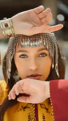 Türkmen fasonlar pombarh fasonlar Fasonlar 2025 fasonlar fason moda modalar Bezen bezen Türkmen fasonlar 2026 Türkmen fasonlar 2025 Türkmen fasonlar 2024 Türkmen fasonlar 2023 turkmenistan türkmenistan turkmen türkmen ashgabat  asgabat aşgabat balkan mary lebap dashoguz dasoguz daşoguz pombarh ponbarhat gulyupek gülýüpek stapel ştapel Gralan Çüýdeşen Abaýa Gadymy Krep Gurultaý 	Keteni Ýüpek Şifon Gipýur Lyon Welwet Atlas Kaşemir Streýç Suzana Ştapel Gülýüpek Pombarh Ýupka Gursakça Aksesuarlar Palto Penjek Okuw eşik Fata Sport eşik Uniforma Nakidka Öýme Şarf kompýuter ýaka ýaglyk Arenda köýnek 2nji el köýnek Taýyn köýnek Matalar Milli lybas milli lybaslar Toý köýnek Toý köýnekler toy koynek toy koynekler gundelik koynekler Gündelik	 
 köýnekler fata koynek Modern taze fason Eskiz koynektm turkmenkoynek türkmenkoynek fason moda moda fasonlar Iş eşik el iş	sada	ýakaly ýakasyz	keşdeli biserli	ýeňli giň nagyşly ýüregi açyk stoýka ýaka ýanly kombinasiýa 	zerli üsti aşak guşakly seçekli gysga ýeňli Lyon Milli lybas el iş, ýakaly  Sary