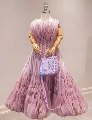 Türkmen fasonlar pombarh fasonlar Fasonlar 2025 fasonlar fason moda modalar Bezen bezen Türkmen fasonlar 2026 Türkmen fasonlar 2025 Türkmen fasonlar 2024 Türkmen fasonlar 2023 turkmenistan türkmenistan turkmen türkmen ashgabat  asgabat aşgabat balkan mary lebap dashoguz dasoguz daşoguz pombarh ponbarhat gulyupek gülýüpek stapel ştapel Gralan Çüýdeşen Abaýa Gadymy Krep Gurultaý 	Keteni Ýüpek Şifon Gipýur Lyon Welwet Atlas Kaşemir Streýç Suzana Ştapel Gülýüpek Pombarh Ýupka Gursakça Aksesuarlar Palto Penjek Okuw eşik Fata Sport eşik Uniforma Nakidka Öýme Şarf kompýuter ýaka ýaglyk Arenda köýnek 2nji el köýnek Taýyn köýnek Matalar Milli lybas milli lybaslar Toý köýnek Toý köýnekler toy koynek toy koynekler gundelik koynekler Gündelik	 
 köýnekler fata koynek Modern taze fason Eskiz koynektm turkmenkoynek türkmenkoynek fason moda moda fasonlar Iş eşik el iş	sada	ýakaly ýakasyz	keşdeli biserli	ýeňli giň nagyşly ýüregi açyk stoýka ýaka ýanly kombinasiýa 	zerli üsti aşak guşakly seçekli gysga ýeňli Toý köýnek, Modern el iş, ýakasyz, gysga ýeňli, giň -12 Gülgüne, Pudra yaz, tomus, guyz