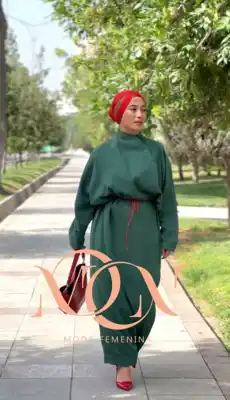 Türkmen fasonlar pombarh fasonlar Fasonlar 2025 fasonlar fason moda modalar Bezen bezen Türkmen fasonlar 2026 Türkmen fasonlar 2025 Türkmen fasonlar 2024 Türkmen fasonlar 2023 turkmenistan türkmenistan turkmen türkmen ashgabat  asgabat aşgabat balkan mary lebap dashoguz dasoguz daşoguz pombarh ponbarhat gulyupek gülýüpek stapel ştapel Gralan Çüýdeşen Abaýa Gadymy Krep Gurultaý 	Keteni Ýüpek Şifon Gipýur Lyon Welwet Atlas Kaşemir Streýç Suzana Ştapel Gülýüpek Pombarh Ýupka Gursakça Aksesuarlar Palto Penjek Okuw eşik Fata Sport eşik Uniforma Nakidka Öýme Şarf kompýuter ýaka ýaglyk Arenda köýnek 2nji el köýnek Taýyn köýnek Matalar Milli lybas milli lybaslar Toý köýnek Toý köýnekler toy koynek toy koynekler gundelik koynekler Gündelik	 
 köýnekler fata koynek Modern taze fason Eskiz koynektm turkmenkoynek türkmenkoynek fason moda moda fasonlar Iş eşik el iş	sada	ýakaly ýakasyz	keşdeli biserli	ýeňli giň nagyşly ýüregi açyk stoýka ýaka ýanly kombinasiýa 	zerli üsti aşak guşakly seçekli gysga ýeňli Lyon, Şantu Toý köýnek, Modern, Gündelik, Iş eşik el iş, ýakasyz, ýeňli, giň, guşakly 26-35, 35+ Goýy-ýaşyl tomus, guyz