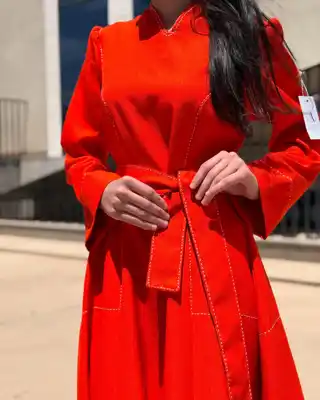 Türkmen fasonlar pombarh fasonlar Fasonlar 2025 fasonlar fason moda modalar Bezen bezen Türkmen fasonlar 2026 Türkmen fasonlar 2025 Türkmen fasonlar 2024 Türkmen fasonlar 2023 turkmenistan türkmenistan turkmen türkmen ashgabat  asgabat aşgabat balkan mary lebap dashoguz dasoguz daşoguz pombarh ponbarhat gulyupek gülýüpek stapel ştapel Gralan Çüýdeşen Abaýa Gadymy Krep Gurultaý 	Keteni Ýüpek Şifon Gipýur Lyon Welwet Atlas Kaşemir Streýç Suzana Ştapel Gülýüpek Pombarh Ýupka Gursakça Aksesuarlar Palto Penjek Okuw eşik Fata Sport eşik Uniforma Nakidka Öýme Şarf kompýuter ýaka ýaglyk Arenda köýnek 2nji el köýnek Taýyn köýnek Matalar Milli lybas milli lybaslar Toý köýnek Toý köýnekler toy koynek toy koynekler gundelik koynekler Gündelik	 
 köýnekler fata koynek Modern taze fason Eskiz koynektm turkmenkoynek türkmenkoynek fason moda moda fasonlar Iş eşik el iş	sada	ýakaly ýakasyz	keşdeli biserli	ýeňli giň nagyşly ýüregi açyk stoýka ýaka ýanly kombinasiýa 	zerli üsti aşak guşakly seçekli gysga ýeňli Lyon Toý köýnek, Modern el iş, ýakasyz, ýeňli, giň, guşakly 17-25, 26-35, 35+ Gyzyl yaz, tomus, guyz