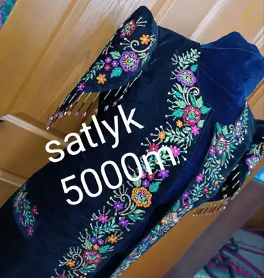 Türkmen fasonlar pombarh fasonlar Fasonlar 2025 fasonlar fason moda modalar Bezen bezen Türkmen fasonlar 2026 Türkmen fasonlar 2025 Türkmen fasonlar 2024 Türkmen fasonlar 2023 turkmenistan türkmenistan turkmen türkmen ashgabat  asgabat aşgabat balkan mary lebap dashoguz dasoguz daşoguz pombarh ponbarhat gulyupek gülýüpek stapel ştapel Gralan Çüýdeşen Abaýa Gadymy Krep Gurultaý 	Keteni Ýüpek Şifon Gipýur Lyon Welwet Atlas Kaşemir Streýç Suzana Ştapel Gülýüpek Pombarh Ýupka Gursakça Aksesuarlar Palto Penjek Okuw eşik Fata Sport eşik Uniforma Nakidka Öýme Şarf kompýuter ýaka ýaglyk Arenda köýnek 2nji el köýnek Taýyn köýnek Matalar Milli lybas milli lybaslar Toý köýnek Toý köýnekler toy koynek toy koynekler gundelik koynekler Gündelik	 
 köýnekler fata koynek Modern taze fason Eskiz koynektm turkmenkoynek türkmenkoynek fason moda moda fasonlar Iş eşik el iş	sada	ýakaly ýakasyz	keşdeli biserli	ýeňli giň nagyşly ýüregi açyk stoýka ýaka ýanly kombinasiýa 	zerli üsti aşak guşakly seçekli gysga ýeňli Panbarhat (Pombarh) Toý köýnek el iş, ýakasyz, gysga ýeňli, giň 26-35, 35+ Goýy-gök yaz, tomus, guyz Taýyn köýnek