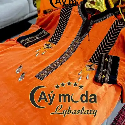 Türkmen fasonlar pombarh fasonlar Fasonlar 2025 fasonlar fason moda modalar Bezen bezen Türkmen fasonlar 2026 Türkmen fasonlar 2025 Türkmen fasonlar 2024 Türkmen fasonlar 2023 turkmenistan türkmenistan turkmen türkmen ashgabat  asgabat aşgabat balkan mary lebap dashoguz dasoguz daşoguz pombarh ponbarhat gulyupek gülýüpek stapel ştapel Gralan Çüýdeşen Abaýa Gadymy Krep Gurultaý 	Keteni Ýüpek Şifon Gipýur Lyon Welwet Atlas Kaşemir Streýç Suzana Ştapel Gülýüpek Pombarh Ýupka Gursakça Aksesuarlar Palto Penjek Okuw eşik Fata Sport eşik Uniforma Nakidka Öýme Şarf kompýuter ýaka ýaglyk Arenda köýnek 2nji el köýnek Taýyn köýnek Matalar Milli lybas milli lybaslar Toý köýnek Toý köýnekler toy koynek toy koynekler gundelik koynekler Gündelik	 
 köýnekler fata koynek Modern taze fason Eskiz koynektm turkmenkoynek türkmenkoynek fason moda moda fasonlar Iş eşik el iş	sada	ýakaly ýakasyz	keşdeli biserli	ýeňli giň nagyşly ýüregi açyk stoýka ýaka ýanly kombinasiýa 	zerli üsti aşak guşakly seçekli gysga ýeňli 