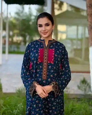 Türkmen fasonlar pombarh fasonlar Fasonlar 2025 fasonlar fason moda modalar Bezen bezen Türkmen fasonlar 2026 Türkmen fasonlar 2025 Türkmen fasonlar 2024 Türkmen fasonlar 2023 turkmenistan türkmenistan turkmen türkmen ashgabat  asgabat aşgabat balkan mary lebap dashoguz dasoguz daşoguz pombarh ponbarhat gulyupek gülýüpek stapel ştapel Gralan Çüýdeşen Abaýa Gadymy Krep Gurultaý 	Keteni Ýüpek Şifon Gipýur Lyon Welwet Atlas Kaşemir Streýç Suzana Ştapel Gülýüpek Pombarh Ýupka Gursakça Aksesuarlar Palto Penjek Okuw eşik Fata Sport eşik Uniforma Nakidka Öýme Şarf kompýuter ýaka ýaglyk Arenda köýnek 2nji el köýnek Taýyn köýnek Matalar Milli lybas milli lybaslar Toý köýnek Toý köýnekler toy koynek toy koynekler gundelik koynekler Gündelik	 
 köýnekler fata koynek Modern taze fason Eskiz koynektm turkmenkoynek türkmenkoynek fason moda moda fasonlar Iş eşik el iş	sada	ýakaly ýakasyz	keşdeli biserli	ýeňli giň nagyşly ýüregi açyk stoýka ýaka ýanly kombinasiýa 	zerli üsti aşak guşakly seçekli gysga ýeňli Ştapel Gündelik keşdeli, ýakaly, ýeňli, giň 12-16, 17-25, 26-35, 35+ Goýy-gök yaz, tomus, guyz, gysh Taýyn köýnek