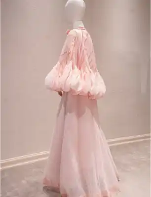 Türkmen fasonlar pombarh fasonlar Fasonlar 2025 fasonlar fason moda modalar Bezen bezen Türkmen fasonlar 2026 Türkmen fasonlar 2025 Türkmen fasonlar 2024 Türkmen fasonlar 2023 turkmenistan türkmenistan turkmen türkmen ashgabat  asgabat aşgabat balkan mary lebap dashoguz dasoguz daşoguz pombarh ponbarhat gulyupek gülýüpek stapel ştapel Gralan Çüýdeşen Abaýa Gadymy Krep Gurultaý 	Keteni Ýüpek Şifon Gipýur Lyon Welwet Atlas Kaşemir Streýç Suzana Ştapel Gülýüpek Pombarh Ýupka Gursakça Aksesuarlar Palto Penjek Okuw eşik Fata Sport eşik Uniforma Nakidka Öýme Şarf kompýuter ýaka ýaglyk Arenda köýnek 2nji el köýnek Taýyn köýnek Matalar Milli lybas milli lybaslar Toý köýnek Toý köýnekler toy koynek toy koynekler gundelik koynekler Gündelik	 
 köýnekler fata koynek Modern taze fason Eskiz koynektm turkmenkoynek türkmenkoynek fason moda moda fasonlar Iş eşik el iş	sada	ýakaly ýakasyz	keşdeli biserli	ýeňli giň nagyşly ýüregi açyk stoýka ýaka ýanly kombinasiýa 	zerli üsti aşak guşakly seçekli gysga ýeňli Toý köýnek, Modern el iş, ýakasyz, giň 12-16 Gülgüne, Pudra yaz, tomus, guyz