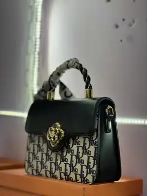 Türkmen fasonlar pombarh fasonlar Fasonlar 2025 fasonlar fason moda modalar Bezen bezen Türkmen fasonlar 2026 Türkmen fasonlar 2025 Türkmen fasonlar 2024 Türkmen fasonlar 2023 turkmenistan türkmenistan turkmen türkmen ashgabat  asgabat aşgabat balkan mary lebap dashoguz dasoguz daşoguz pombarh ponbarhat gulyupek gülýüpek stapel ştapel Gralan Çüýdeşen Abaýa Gadymy Krep Gurultaý 	Keteni Ýüpek Şifon Gipýur Lyon Welwet Atlas Kaşemir Streýç Suzana Ştapel Gülýüpek Pombarh Ýupka Gursakça Aksesuarlar Palto Penjek Okuw eşik Fata Sport eşik Uniforma Nakidka Öýme Şarf kompýuter ýaka ýaglyk Arenda köýnek 2nji el köýnek Taýyn köýnek Matalar Milli lybas milli lybaslar Toý köýnek Toý köýnekler toy koynek toy koynekler gundelik koynekler Gündelik	 
 köýnekler fata koynek Modern taze fason Eskiz koynektm turkmenkoynek türkmenkoynek fason moda moda fasonlar Iş eşik el iş	sada	ýakaly ýakasyz	keşdeli biserli	ýeňli giň nagyşly ýüregi açyk stoýka ýaka ýanly kombinasiýa 	zerli üsti aşak guşakly seçekli gysga ýeňli Sumka