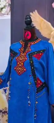 Türkmen fasonlar pombarh fasonlar Fasonlar 2025 fasonlar fason moda modalar Bezen bezen Türkmen fasonlar 2026 Türkmen fasonlar 2025 Türkmen fasonlar 2024 Türkmen fasonlar 2023 turkmenistan türkmenistan turkmen türkmen ashgabat  asgabat aşgabat balkan mary lebap dashoguz dasoguz daşoguz pombarh ponbarhat gulyupek gülýüpek stapel ştapel Gralan Çüýdeşen Abaýa Gadymy Krep Gurultaý 	Keteni Ýüpek Şifon Gipýur Lyon Welwet Atlas Kaşemir Streýç Suzana Ştapel Gülýüpek Pombarh Ýupka Gursakça Aksesuarlar Palto Penjek Okuw eşik Fata Sport eşik Uniforma Nakidka Öýme Şarf kompýuter ýaka ýaglyk Arenda köýnek 2nji el köýnek Taýyn köýnek Matalar Milli lybas milli lybaslar Toý köýnek Toý köýnekler toy koynek toy koynekler gundelik koynekler Gündelik	 
 köýnekler fata koynek Modern taze fason Eskiz koynektm turkmenkoynek türkmenkoynek fason moda moda fasonlar Iş eşik el iş	sada	ýakaly ýakasyz	keşdeli biserli	ýeňli giň nagyşly ýüregi açyk stoýka ýaka ýanly kombinasiýa 	zerli üsti aşak guşakly seçekli gysga ýeňli Gülýüpek Toý köýnek, Milli lybas el iş, keşdeli, ýakaly, ýeňli, giň, nagyşly 17-25, 26-35 Goýy-gök yaz, guyz