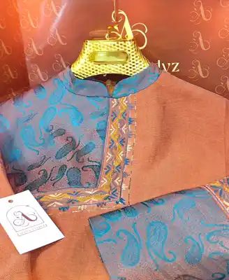 Türkmen fasonlar pombarh fasonlar Fasonlar 2025 fasonlar fason moda modalar Bezen bezen Türkmen fasonlar 2026 Türkmen fasonlar 2025 Türkmen fasonlar 2024 Türkmen fasonlar 2023 turkmenistan türkmenistan turkmen türkmen ashgabat  asgabat aşgabat balkan mary lebap dashoguz dasoguz daşoguz pombarh ponbarhat gulyupek gülýüpek stapel ştapel Gralan Çüýdeşen Abaýa Gadymy Krep Gurultaý 	Keteni Ýüpek Şifon Gipýur Lyon Welwet Atlas Kaşemir Streýç Suzana Ştapel Gülýüpek Pombarh Ýupka Gursakça Aksesuarlar Palto Penjek Okuw eşik Fata Sport eşik Uniforma Nakidka Öýme Şarf kompýuter ýaka ýaglyk Arenda köýnek 2nji el köýnek Taýyn köýnek Matalar Milli lybas milli lybaslar Toý köýnek Toý köýnekler toy koynek toy koynekler gundelik koynekler Gündelik	 
 köýnekler fata koynek Modern taze fason Eskiz koynektm turkmenkoynek türkmenkoynek fason moda moda fasonlar Iş eşik el iş	sada	ýakaly ýakasyz	keşdeli biserli	ýeňli giň nagyşly ýüregi açyk stoýka ýaka ýanly kombinasiýa 	zerli üsti aşak guşakly seçekli gysga ýeňli 