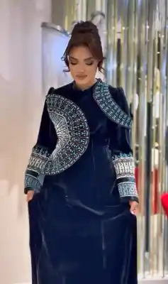 Türkmen fasonlar pombarh fasonlar Fasonlar 2025 fasonlar fason moda modalar Bezen bezen Türkmen fasonlar 2026 Türkmen fasonlar 2025 Türkmen fasonlar 2024 Türkmen fasonlar 2023 turkmenistan türkmenistan turkmen türkmen ashgabat  asgabat aşgabat balkan mary lebap dashoguz dasoguz daşoguz pombarh ponbarhat gulyupek gülýüpek stapel ştapel Gralan Çüýdeşen Abaýa Gadymy Krep Gurultaý 	Keteni Ýüpek Şifon Gipýur Lyon Welwet Atlas Kaşemir Streýç Suzana Ştapel Gülýüpek Pombarh Ýupka Gursakça Aksesuarlar Palto Penjek Okuw eşik Fata Sport eşik Uniforma Nakidka Öýme Şarf kompýuter ýaka ýaglyk Arenda köýnek 2nji el köýnek Taýyn köýnek Matalar Milli lybas milli lybaslar Toý köýnek Toý köýnekler toy koynek toy koynekler gundelik koynekler Gündelik	 
 köýnekler fata koynek Modern taze fason Eskiz koynektm turkmenkoynek türkmenkoynek fason moda moda fasonlar Iş eşik el iş	sada	ýakaly ýakasyz	keşdeli biserli	ýeňli giň nagyşly ýüregi açyk stoýka ýaka ýanly kombinasiýa 	zerli üsti aşak guşakly seçekli gysga ýeňli Panbarhat (Pombarh) Toý köýnek el iş, keşdeli, ýakasyz, ýeňli, giň, nagyşly 17-25, 26-35 Benewşe, Goýy-gök yaz, tomus, guyz, gysh