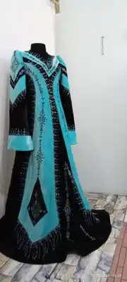 Türkmen fasonlar pombarh fasonlar Fasonlar 2025 fasonlar fason moda modalar Bezen bezen Türkmen fasonlar 2026 Türkmen fasonlar 2025 Türkmen fasonlar 2024 Türkmen fasonlar 2023 turkmenistan türkmenistan turkmen türkmen ashgabat  asgabat aşgabat balkan mary lebap dashoguz dasoguz daşoguz pombarh ponbarhat gulyupek gülýüpek stapel ştapel Gralan Çüýdeşen Abaýa Gadymy Krep Gurultaý 	Keteni Ýüpek Şifon Gipýur Lyon Welwet Atlas Kaşemir Streýç Suzana Ştapel Gülýüpek Pombarh Ýupka Gursakça Aksesuarlar Palto Penjek Okuw eşik Fata Sport eşik Uniforma Nakidka Öýme Şarf kompýuter ýaka ýaglyk Arenda köýnek 2nji el köýnek Taýyn köýnek Matalar Milli lybas milli lybaslar Toý köýnek Toý köýnekler toy koynek toy koynekler gundelik koynekler Gündelik	 
 köýnekler fata koynek Modern taze fason Eskiz koynektm turkmenkoynek türkmenkoynek fason moda moda fasonlar Iş eşik el iş	sada	ýakaly ýakasyz	keşdeli biserli	ýeňli giň nagyşly ýüregi açyk stoýka ýaka ýanly kombinasiýa 	zerli üsti aşak guşakly seçekli gysga ýeňli Gralan, Panbarhat (Pombarh) Toý köýnek, Milli lybas el iş, keşdeli, ýakaly, biserli, ýeňli  Gara, Gök