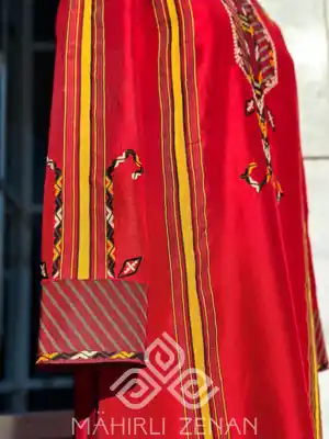 Türkmen fasonlar pombarh fasonlar Fasonlar 2025 fasonlar fason moda modalar Bezen bezen Türkmen fasonlar 2026 Türkmen fasonlar 2025 Türkmen fasonlar 2024 Türkmen fasonlar 2023 turkmenistan türkmenistan turkmen türkmen ashgabat  asgabat aşgabat balkan mary lebap dashoguz dasoguz daşoguz pombarh ponbarhat gulyupek gülýüpek stapel ştapel Gralan Çüýdeşen Abaýa Gadymy Krep Gurultaý 	Keteni Ýüpek Şifon Gipýur Lyon Welwet Atlas Kaşemir Streýç Suzana Ştapel Gülýüpek Pombarh Ýupka Gursakça Aksesuarlar Palto Penjek Okuw eşik Fata Sport eşik Uniforma Nakidka Öýme Şarf kompýuter ýaka ýaglyk Arenda köýnek 2nji el köýnek Taýyn köýnek Matalar Milli lybas milli lybaslar Toý köýnek Toý köýnekler toy koynek toy koynekler gundelik koynekler Gündelik	 
 köýnekler fata koynek Modern taze fason Eskiz koynektm turkmenkoynek türkmenkoynek fason moda moda fasonlar Iş eşik el iş	sada	ýakaly ýakasyz	keşdeli biserli	ýeňli giň nagyşly ýüregi açyk stoýka ýaka ýanly kombinasiýa 	zerli üsti aşak guşakly seçekli gysga ýeňli Keteni  el iş  Gara, Gyzyl, Sary