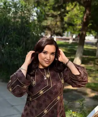 Türkmen fasonlar pombarh fasonlar Fasonlar 2025 fasonlar fason moda modalar Bezen bezen Türkmen fasonlar 2026 Türkmen fasonlar 2025 Türkmen fasonlar 2024 Türkmen fasonlar 2023 turkmenistan türkmenistan turkmen türkmen ashgabat  asgabat aşgabat balkan mary lebap dashoguz dasoguz daşoguz pombarh ponbarhat gulyupek gülýüpek stapel ştapel Gralan Çüýdeşen Abaýa Gadymy Krep Gurultaý 	Keteni Ýüpek Şifon Gipýur Lyon Welwet Atlas Kaşemir Streýç Suzana Ştapel Gülýüpek Pombarh Ýupka Gursakça Aksesuarlar Palto Penjek Okuw eşik Fata Sport eşik Uniforma Nakidka Öýme Şarf kompýuter ýaka ýaglyk Arenda köýnek 2nji el köýnek Taýyn köýnek Matalar Milli lybas milli lybaslar Toý köýnek Toý köýnekler toy koynek toy koynekler gundelik koynekler Gündelik	 
 köýnekler fata koynek Modern taze fason Eskiz koynektm turkmenkoynek türkmenkoynek fason moda moda fasonlar Iş eşik el iş	sada	ýakaly ýakasyz	keşdeli biserli	ýeňli giň nagyşly ýüregi açyk stoýka ýaka ýanly kombinasiýa 	zerli üsti aşak guşakly seçekli gysga ýeňli Gündelik ýakasyz, ýeňli, giň 17-25, 26-35 Goýy-goňur yaz, tomus, guyz